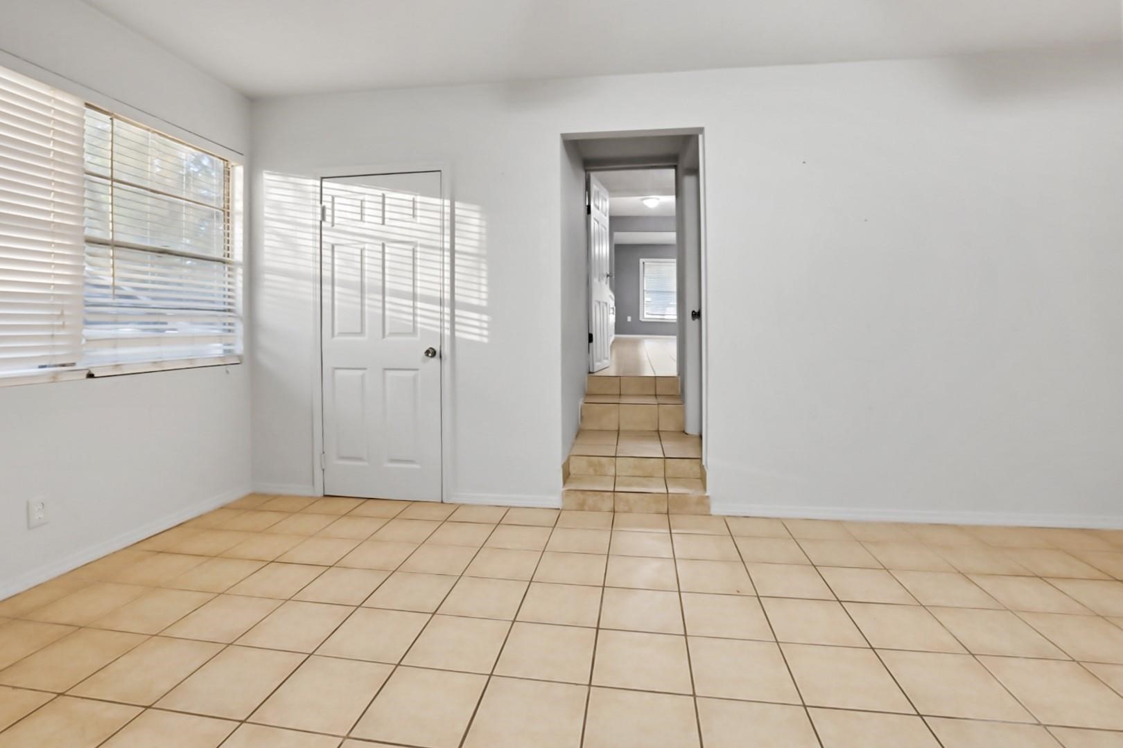 2111 3rd Street Property Photo 14