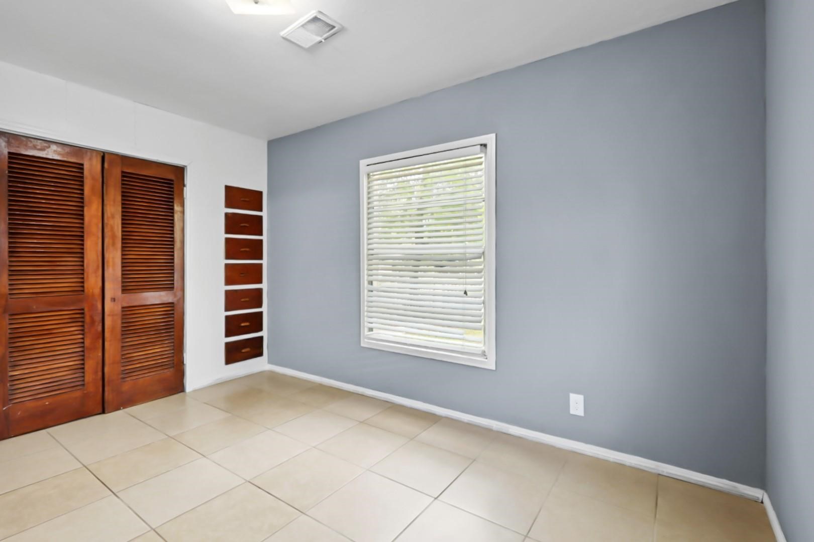 2111 3rd Street Property Photo 18