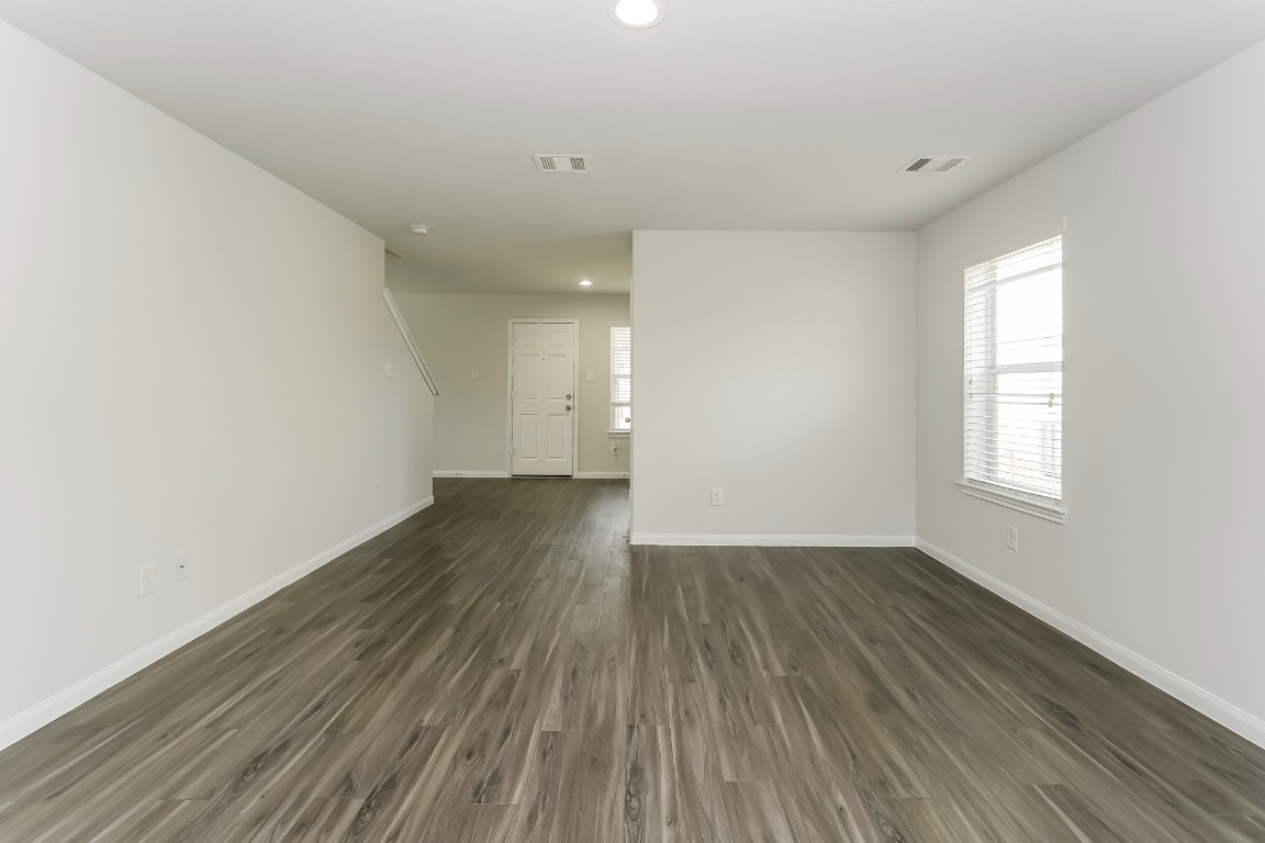 2410 High Island Way Property Photo 9