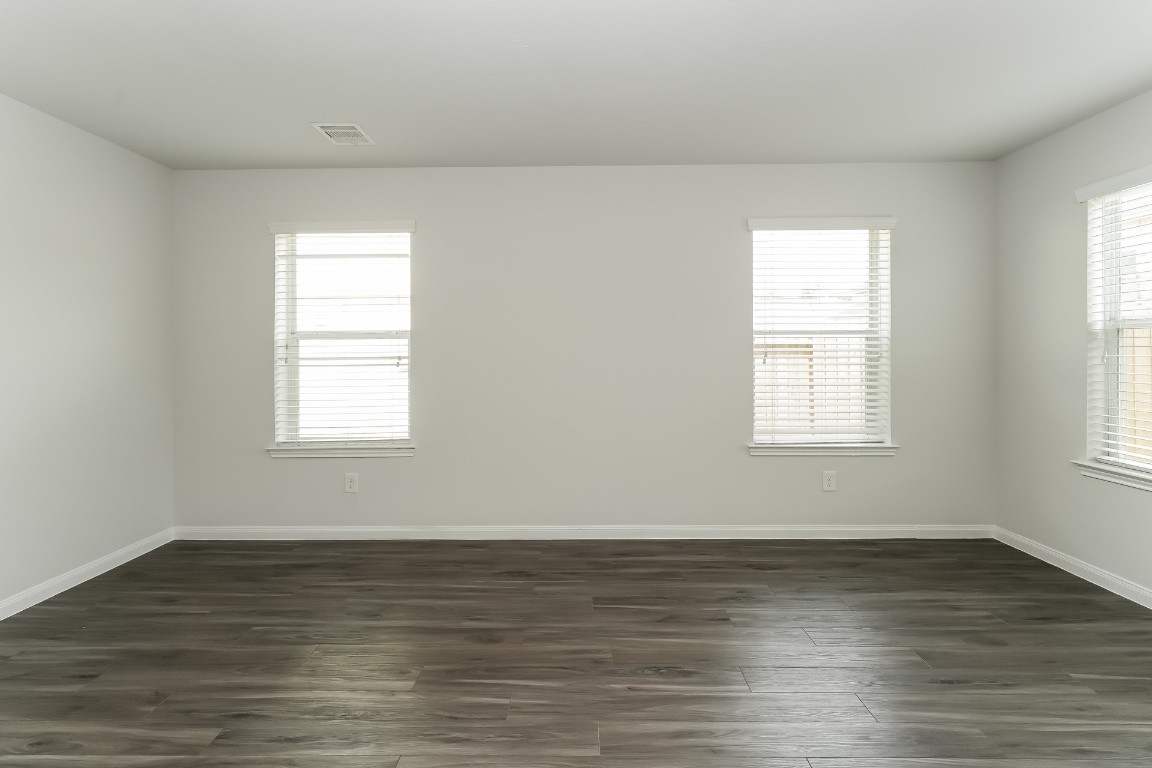 2410 High Island Way Property Photo 11