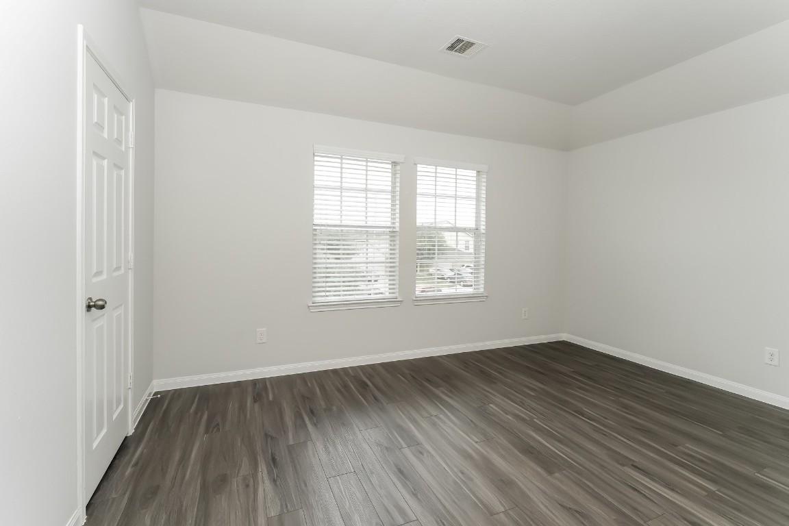 2410 High Island Way Property Photo 12