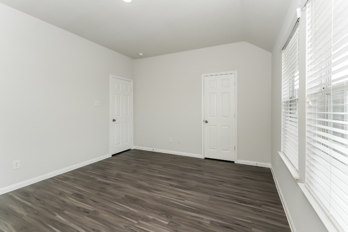 2410 High Island Way Property Photo 13