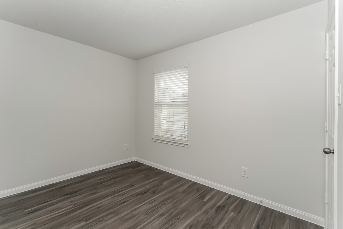 2410 High Island Way Property Photo 15