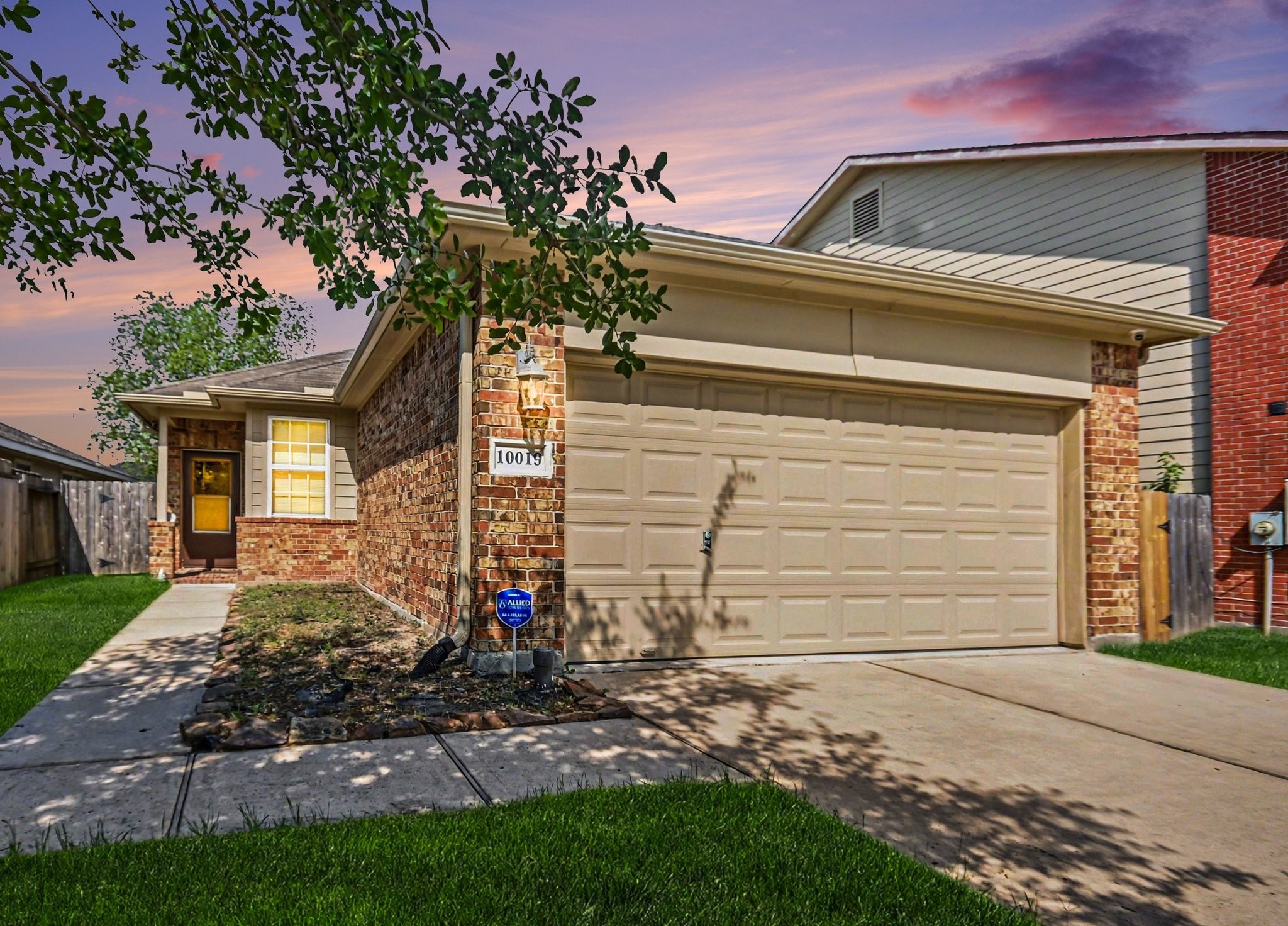 10019 Meadow Mill Forest Lane Property Photo 1