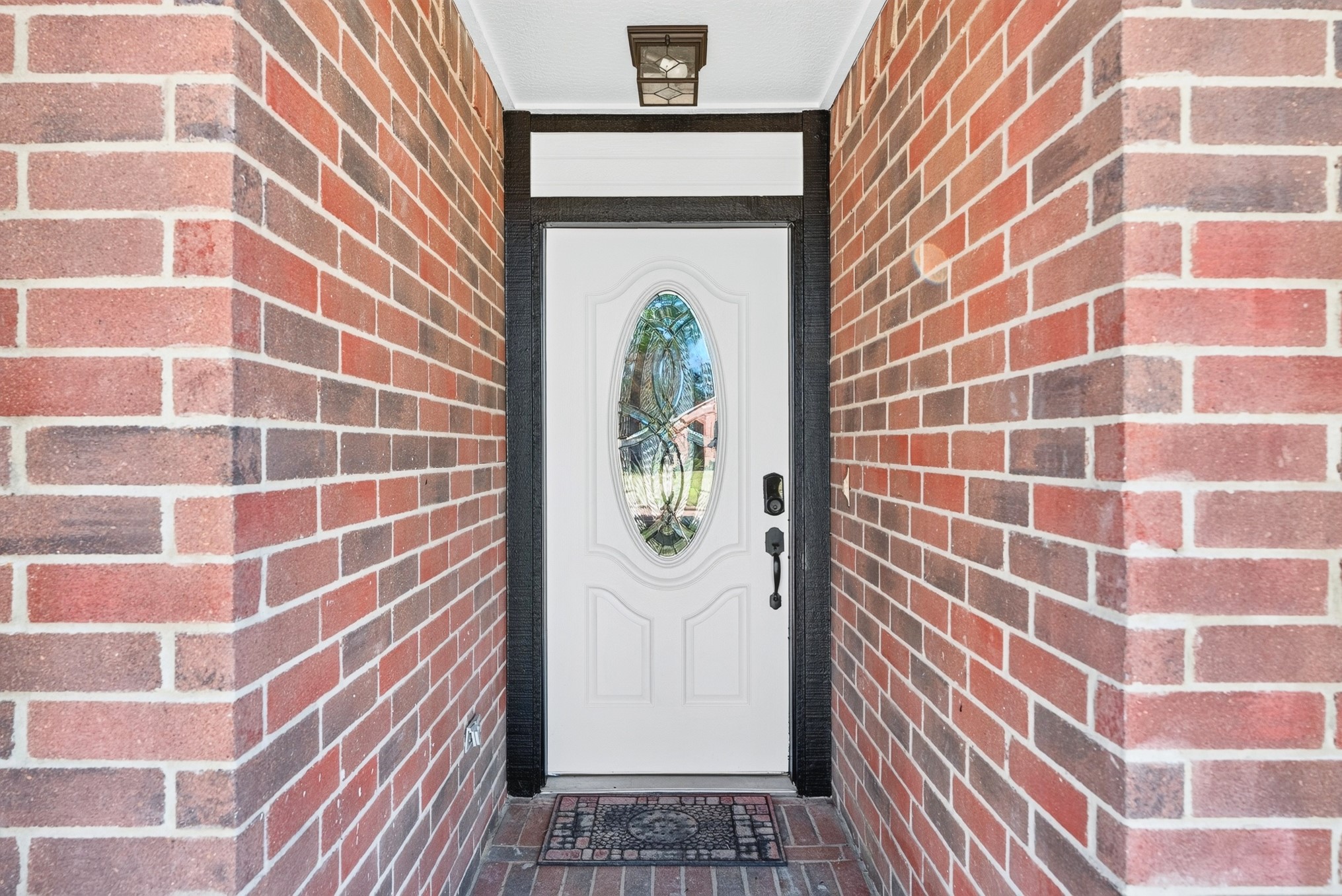 2218 Pincher Creek Drive Property Photo 4