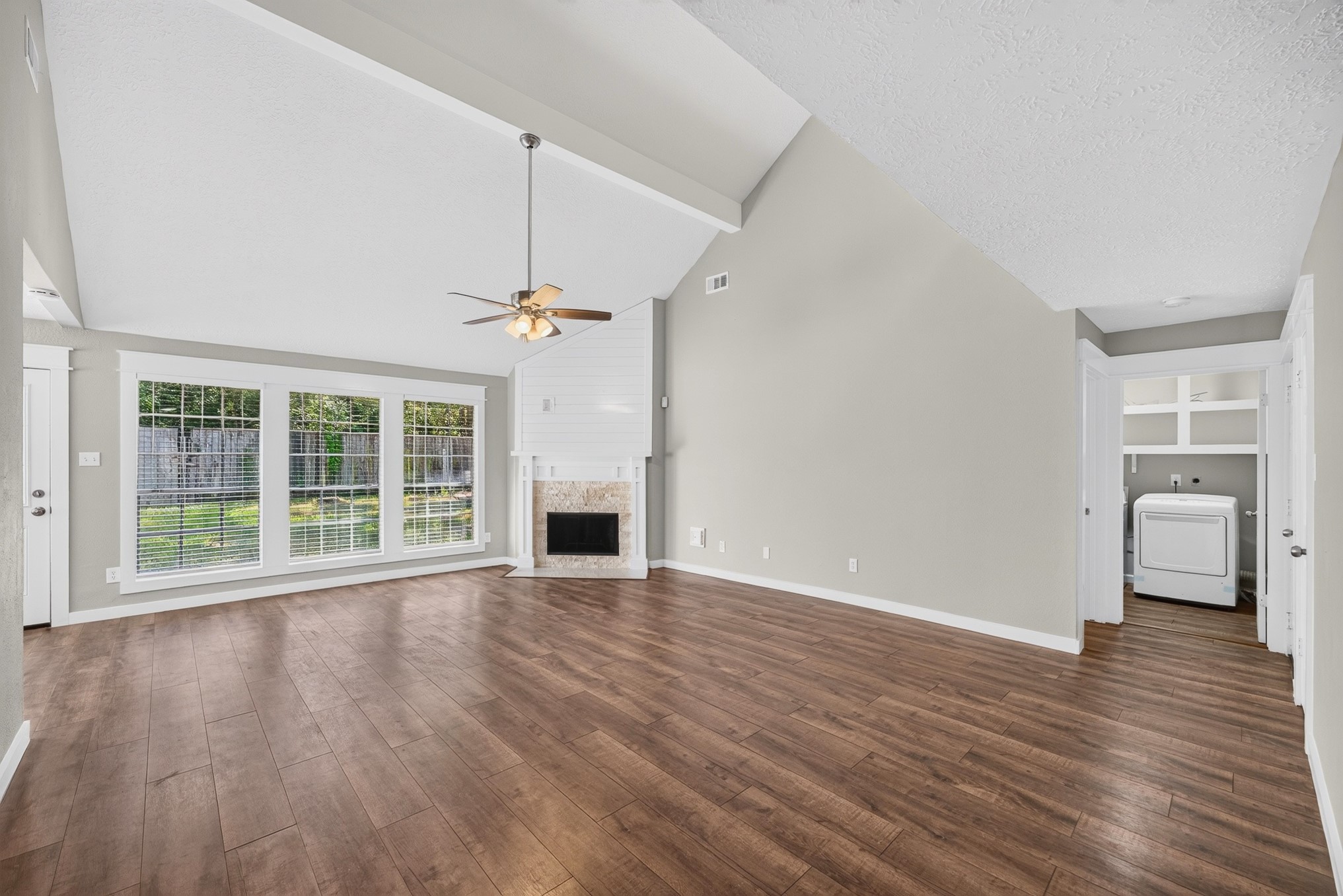 2218 Pincher Creek Drive Property Photo 17