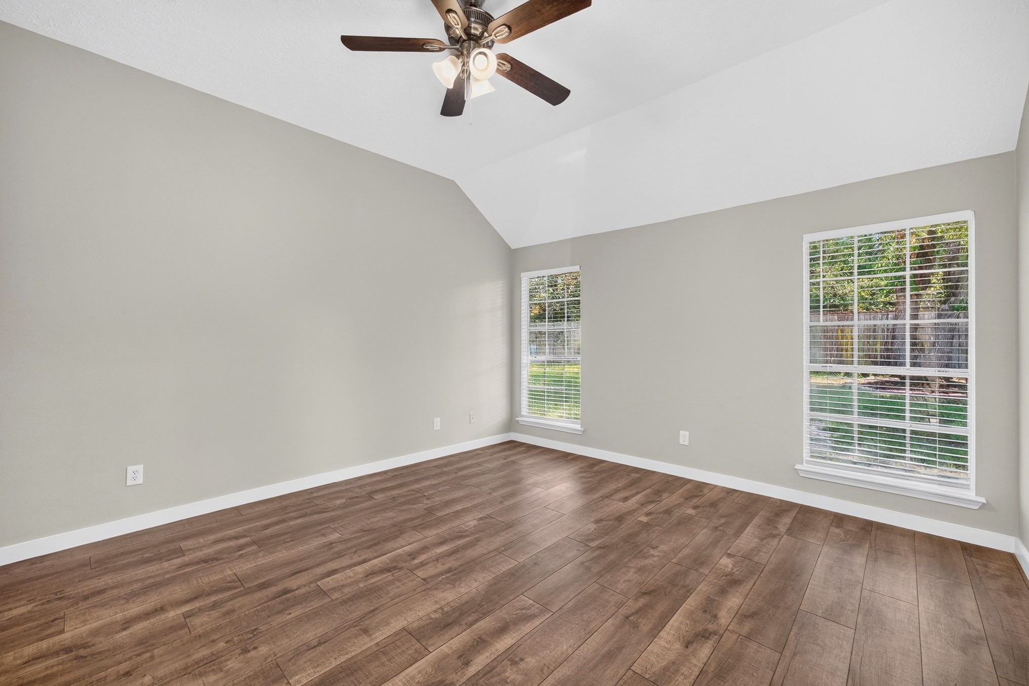 2218 Pincher Creek Drive Property Photo 31