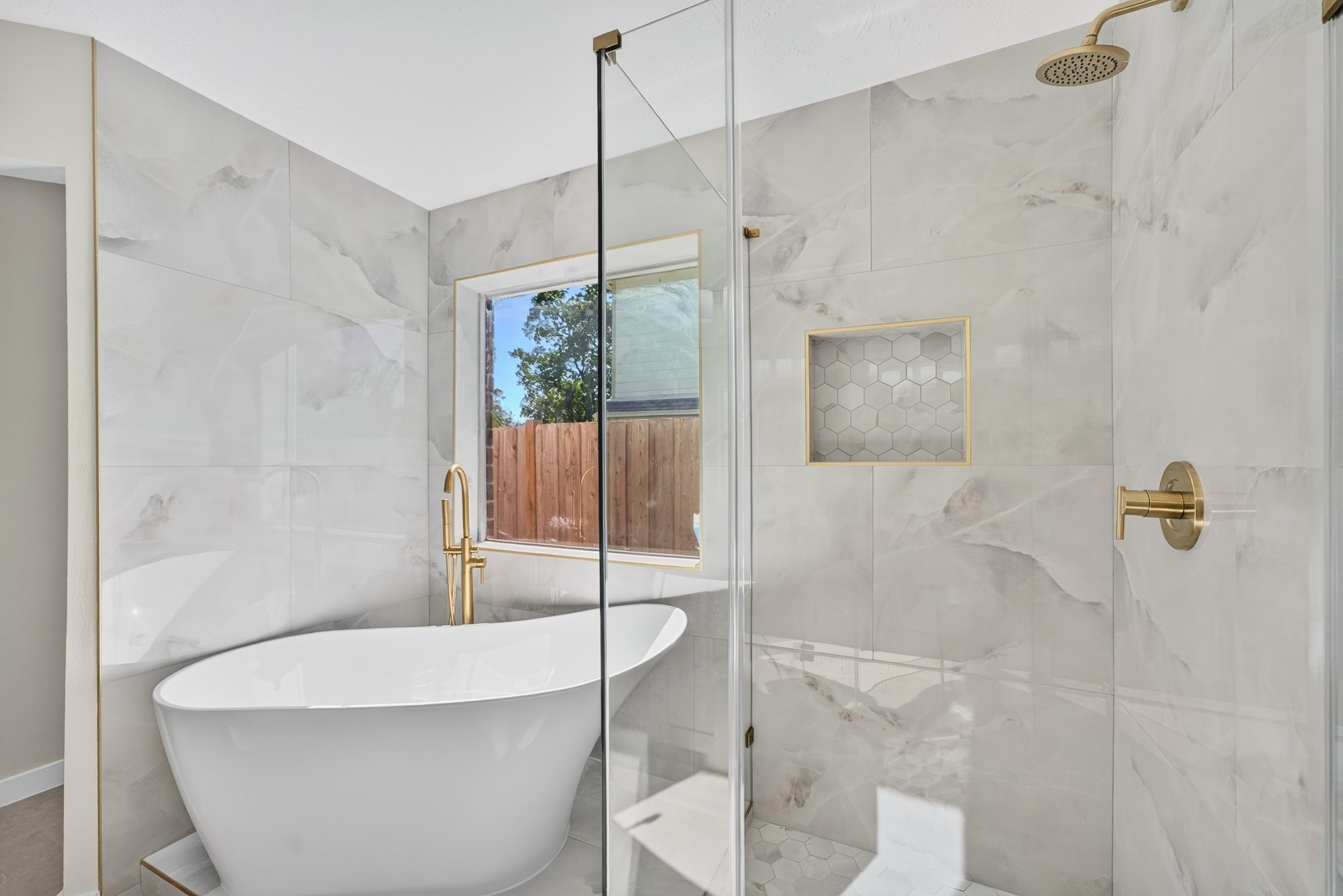 2218 Pincher Creek Drive Property Photo 34