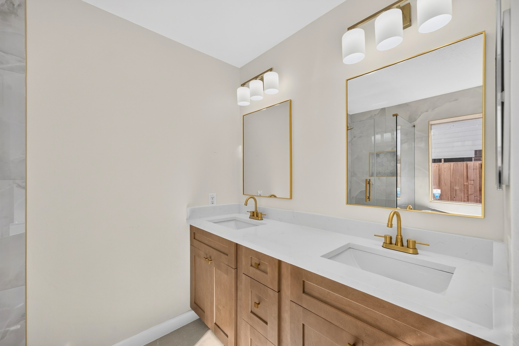 2218 Pincher Creek Drive Property Photo 37