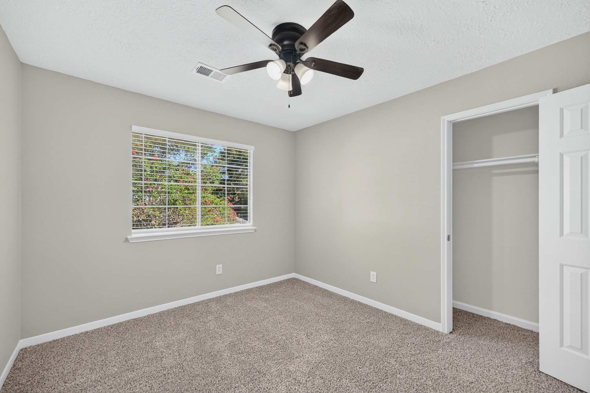 2218 Pincher Creek Drive Property Photo 44
