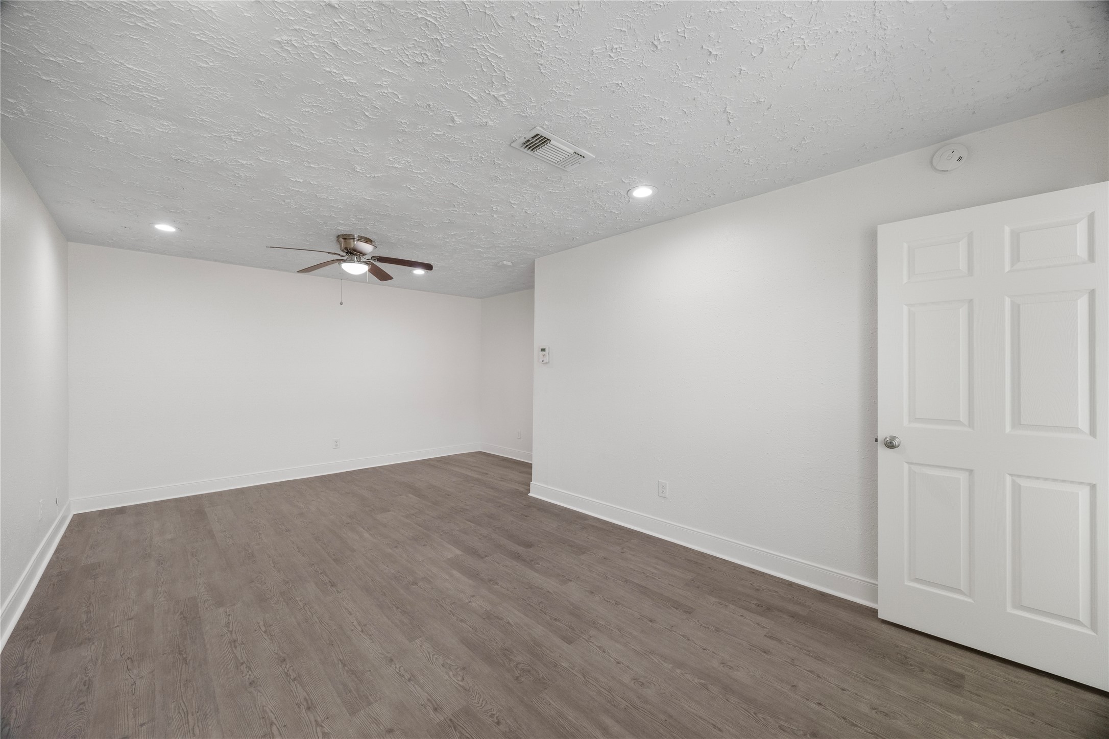 1815 Millbury Drive Property Photo 25