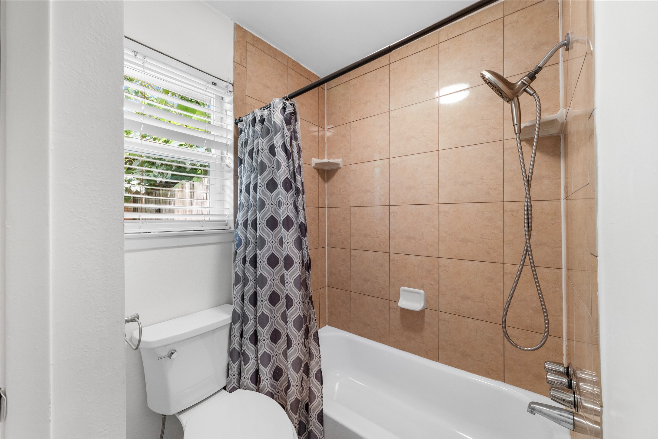 1815 Millbury Drive Property Photo 30