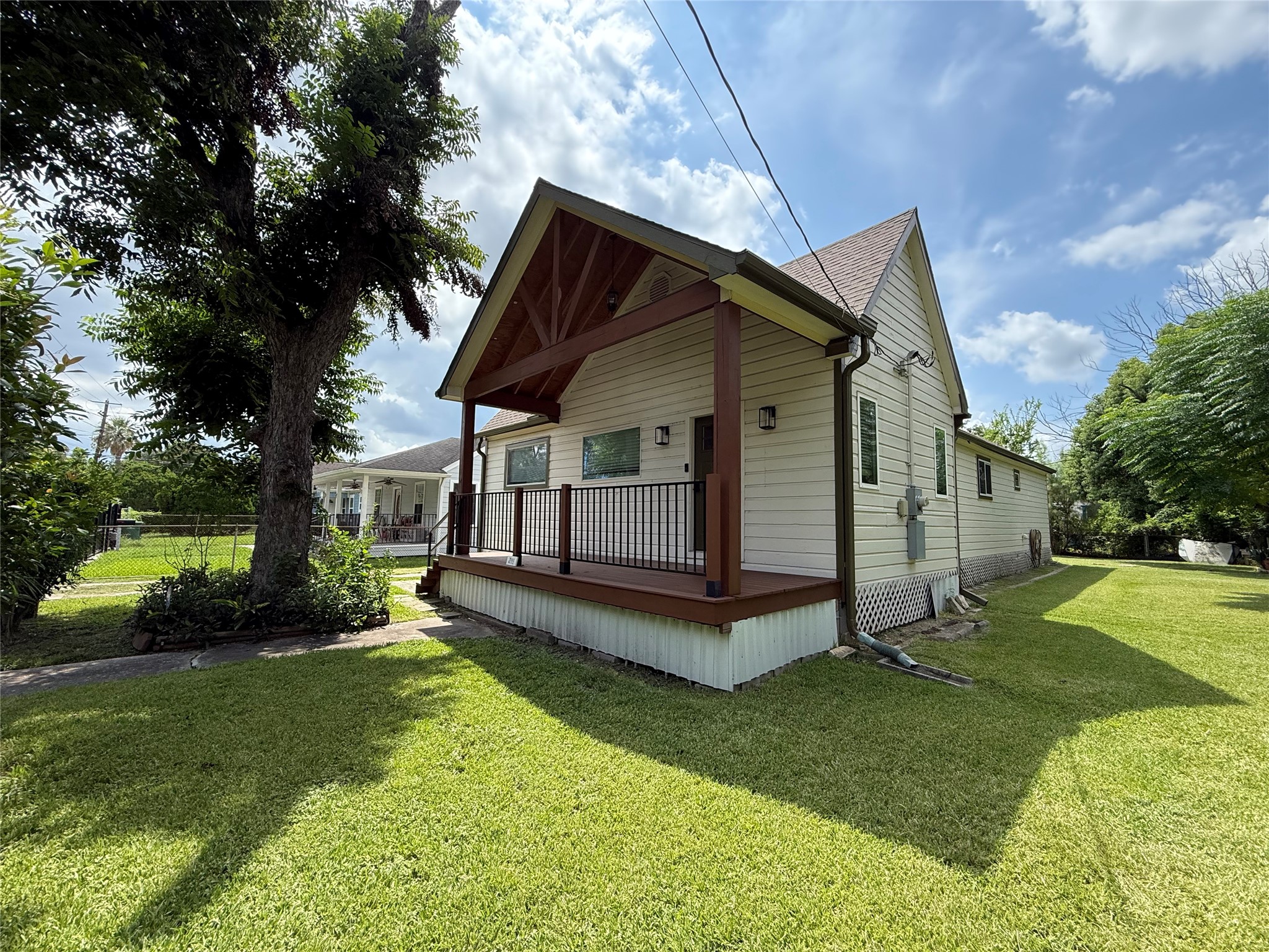 7144 Kernel Street Property Photo 2