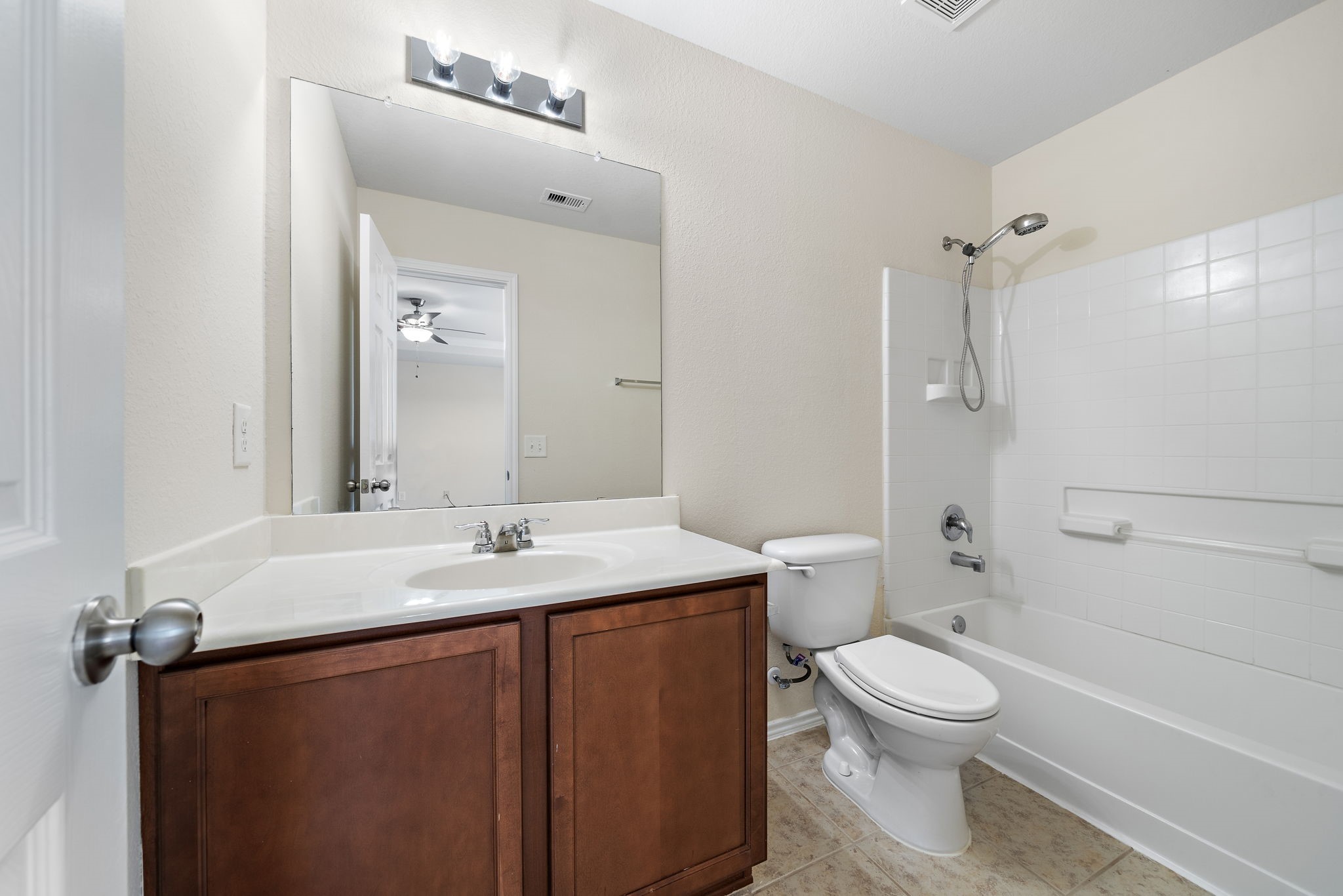 1418 S Maple Drive Property Photo 16