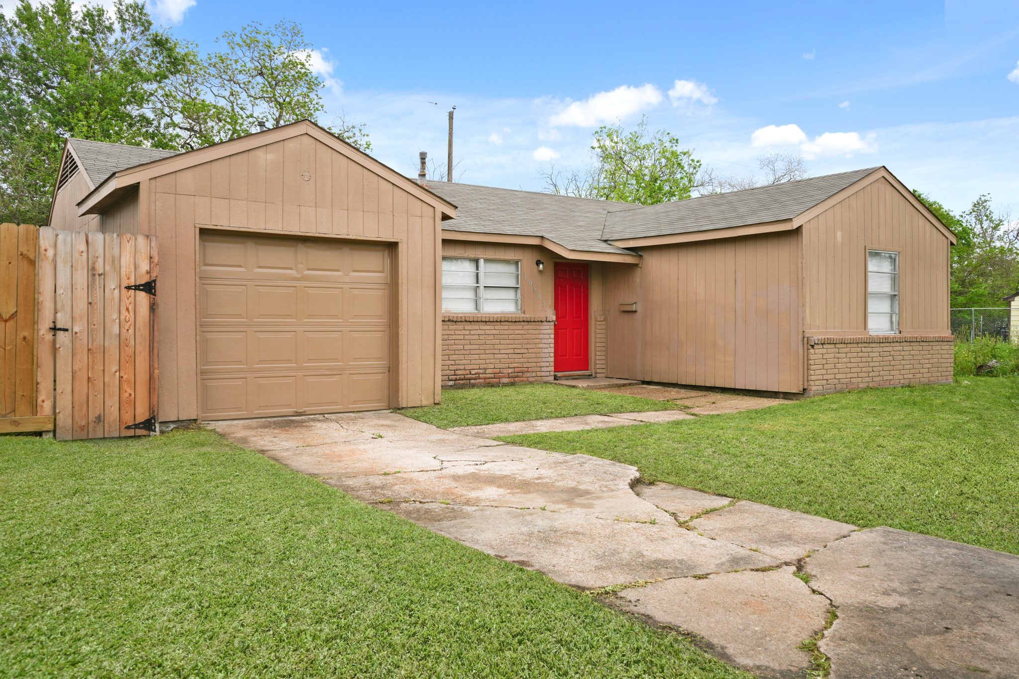 10505 Rosehaven Drive Property Photo