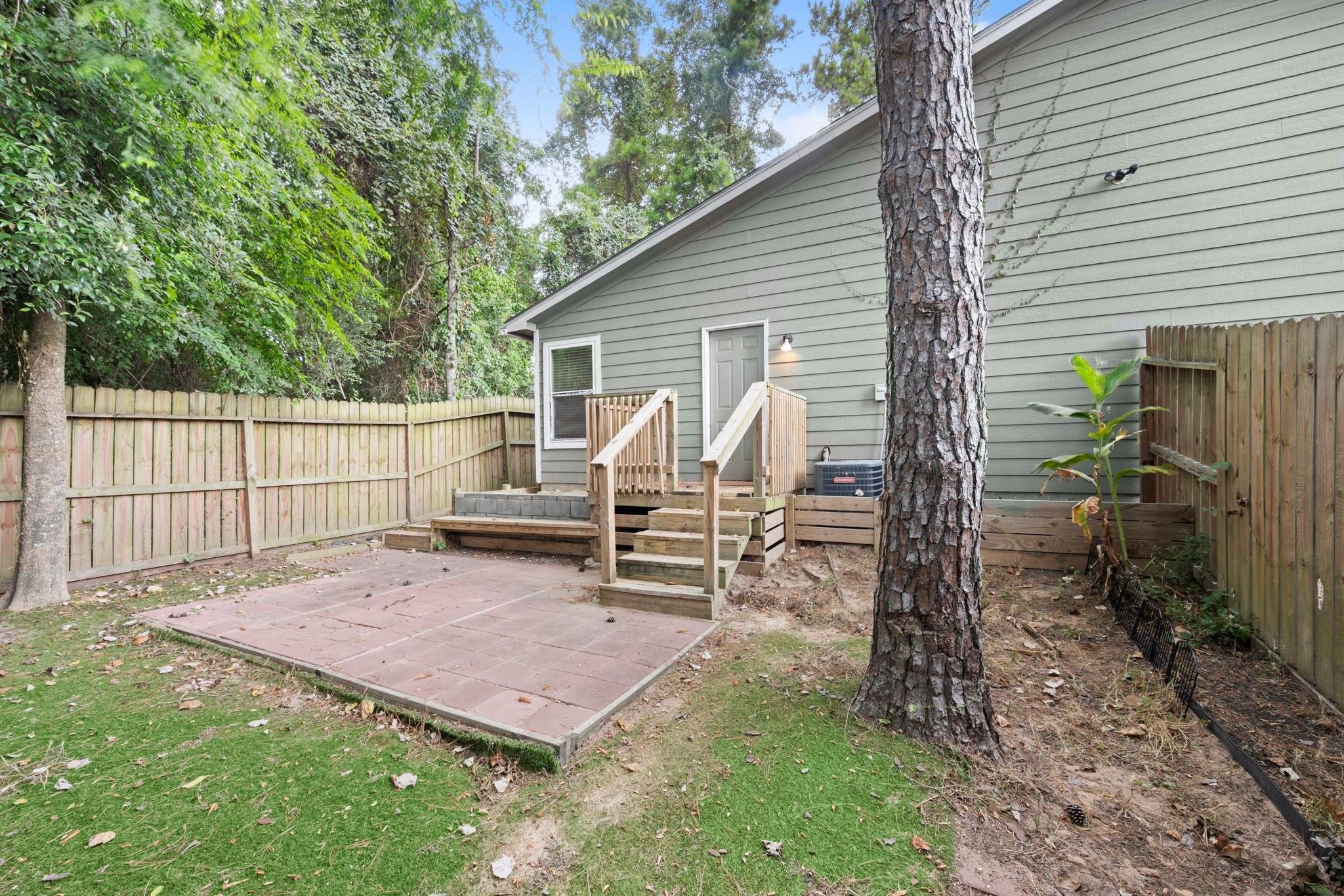 16803 Crestmont Property Photo 23