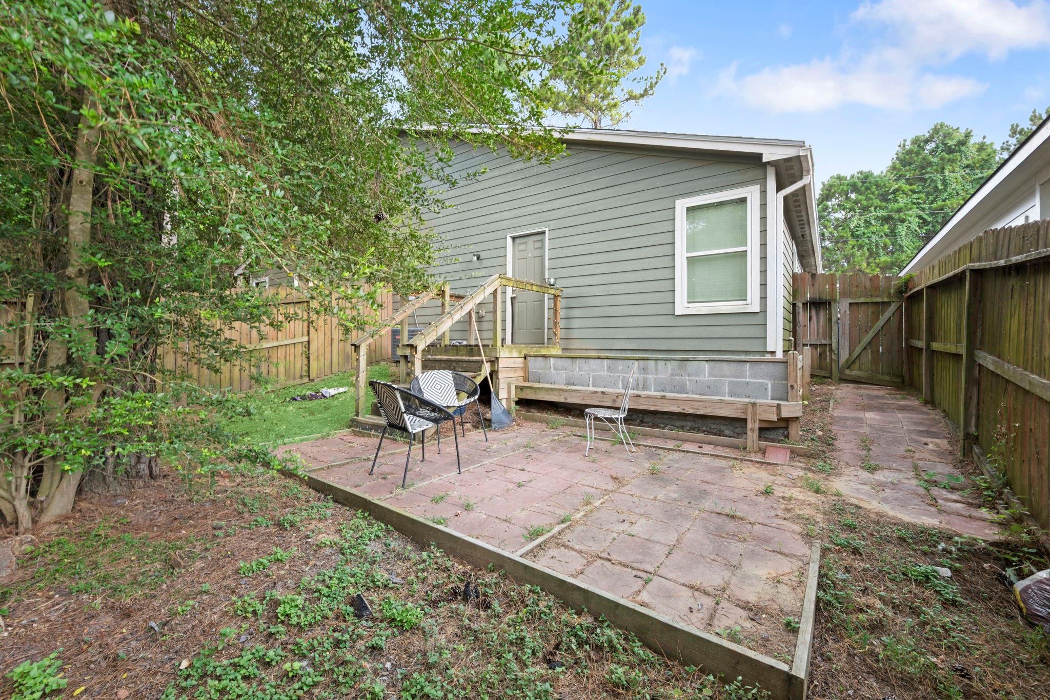 16803 Crestmont Property Photo 24