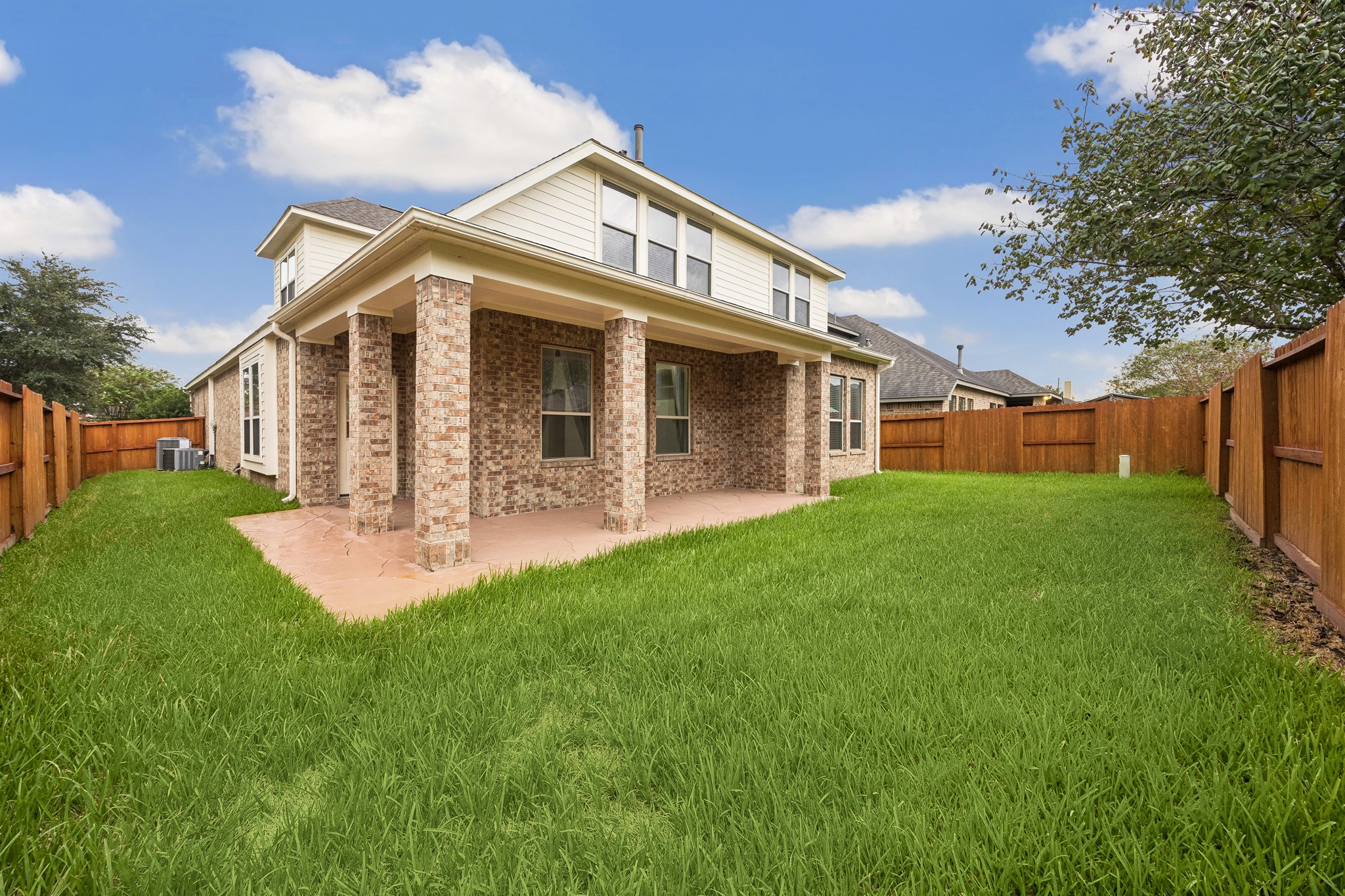 24506 Bella Florence Drive Property Photo 5