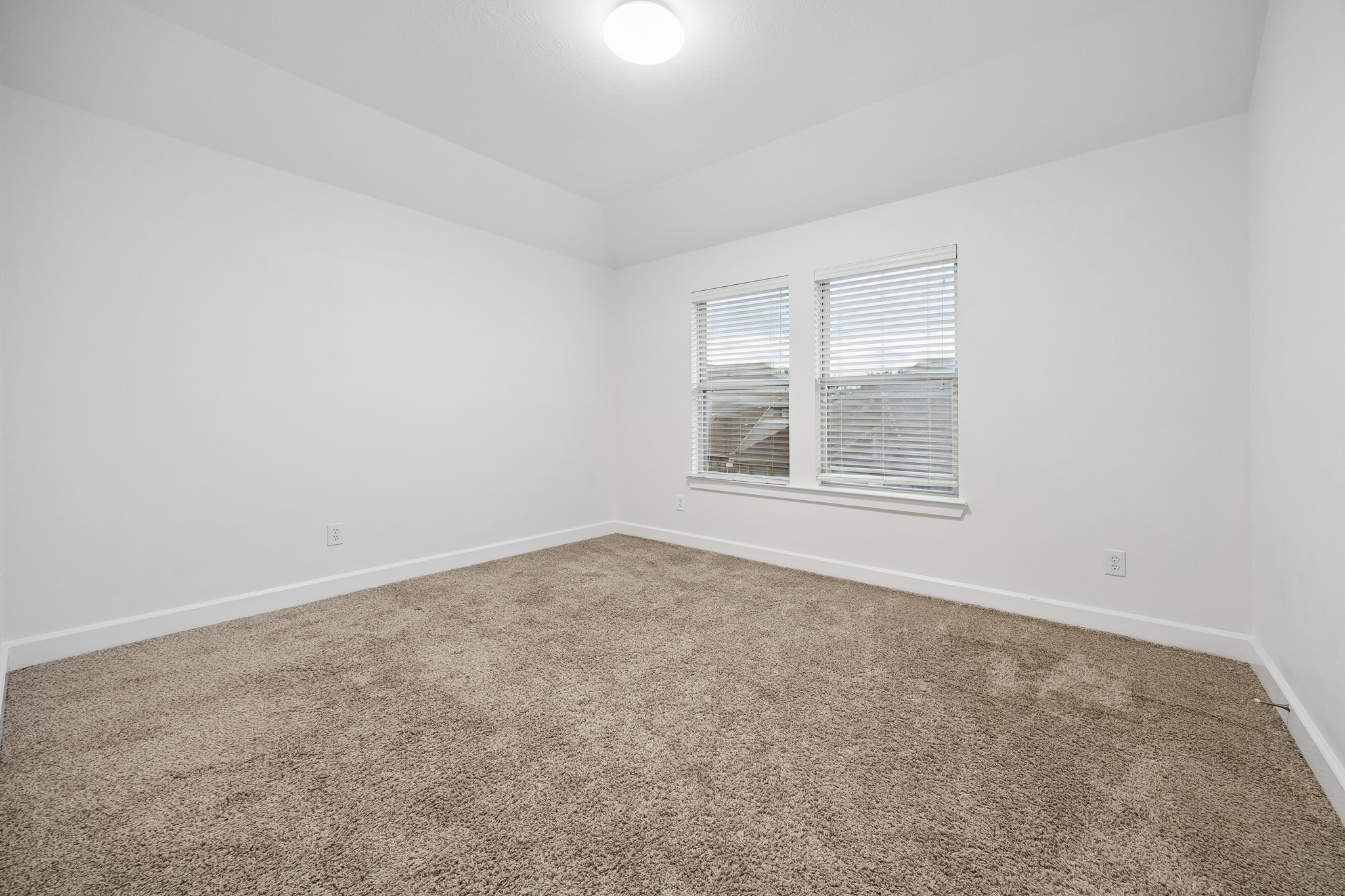 24506 Bella Florence Drive Property Photo 23