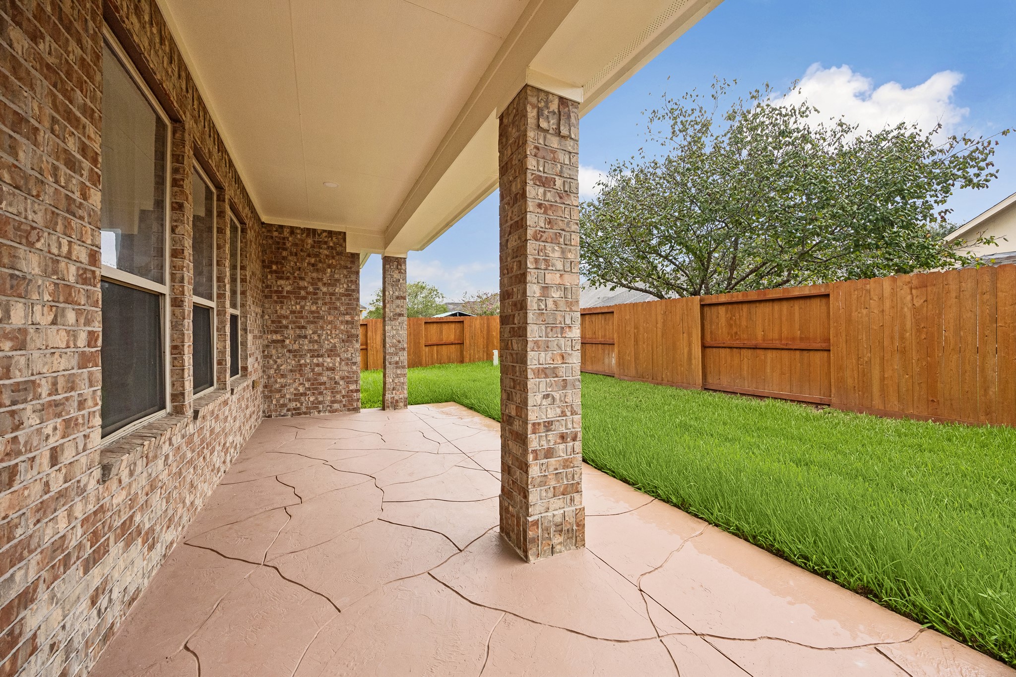 24506 Bella Florence Drive Property Photo 30