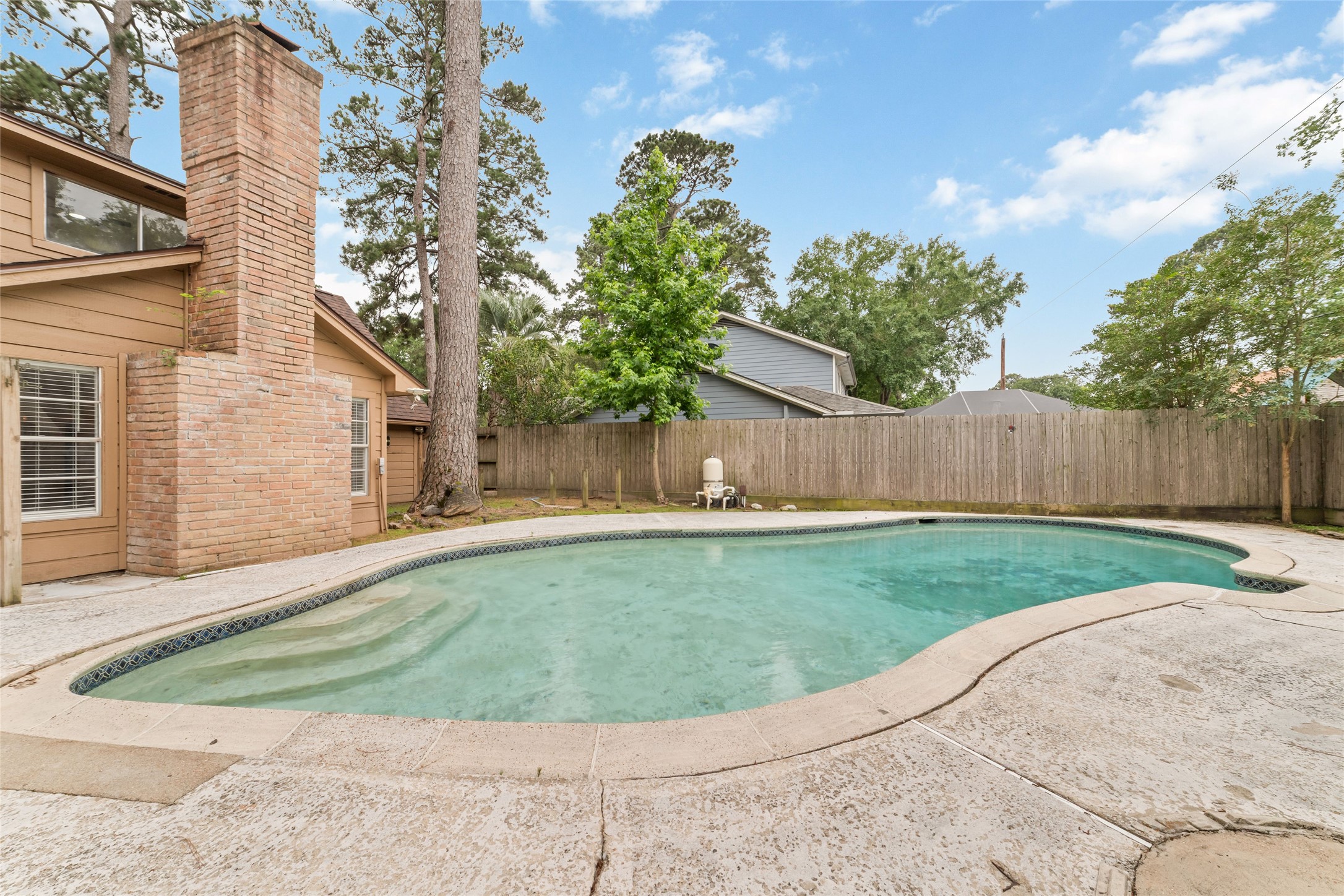 7910 Oak Moss Drive Property Photo 28