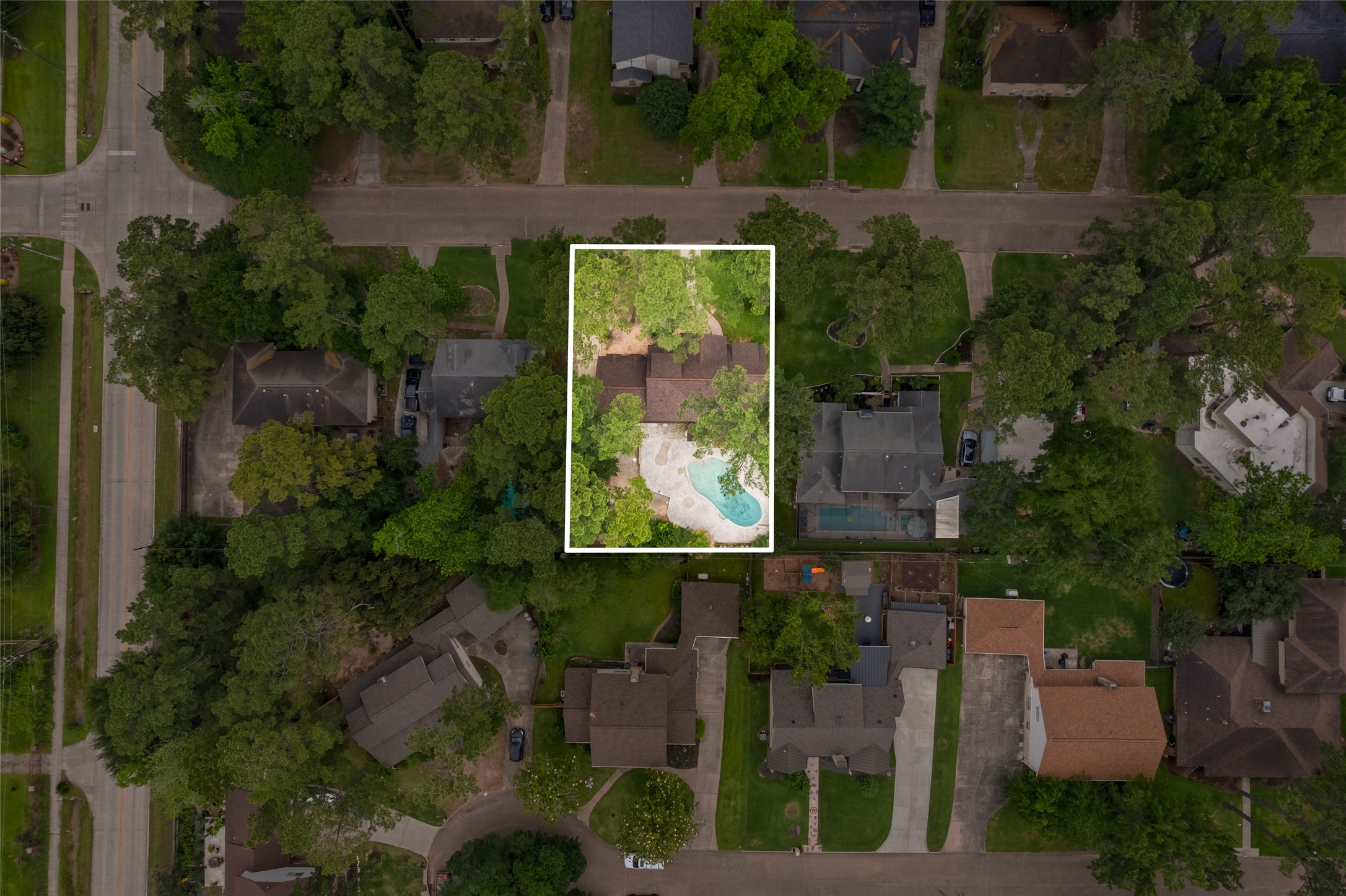 7910 Oak Moss Drive Property Photo 33