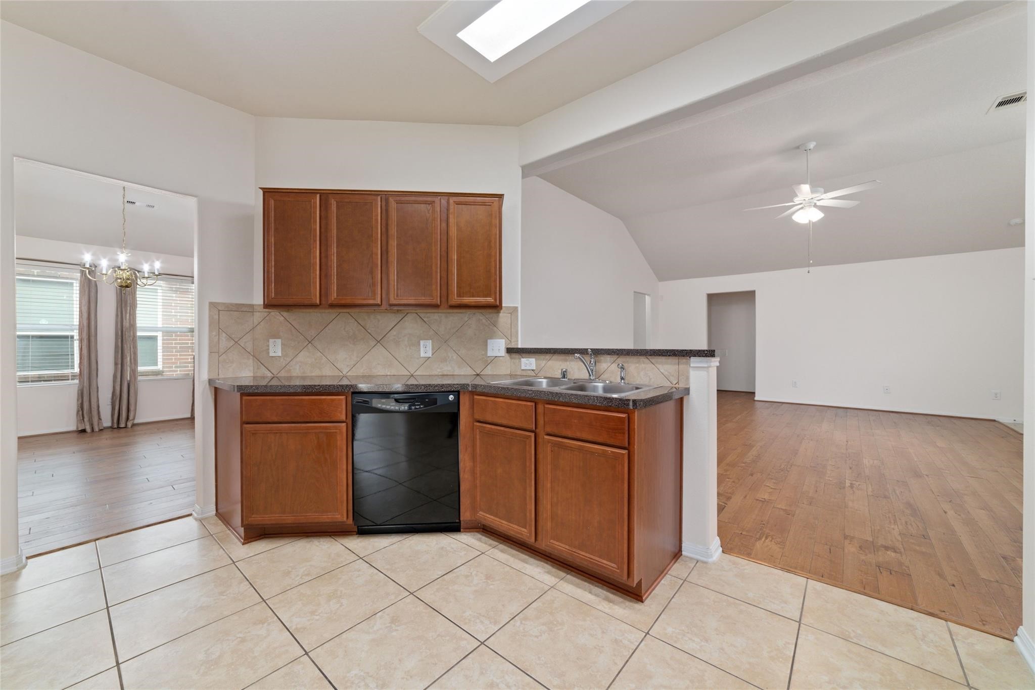 9531 Barr Spring Drive Property Photo 7