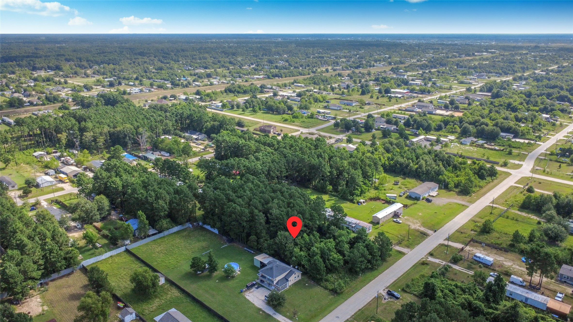 169 County Road 3560 Property Photo 3