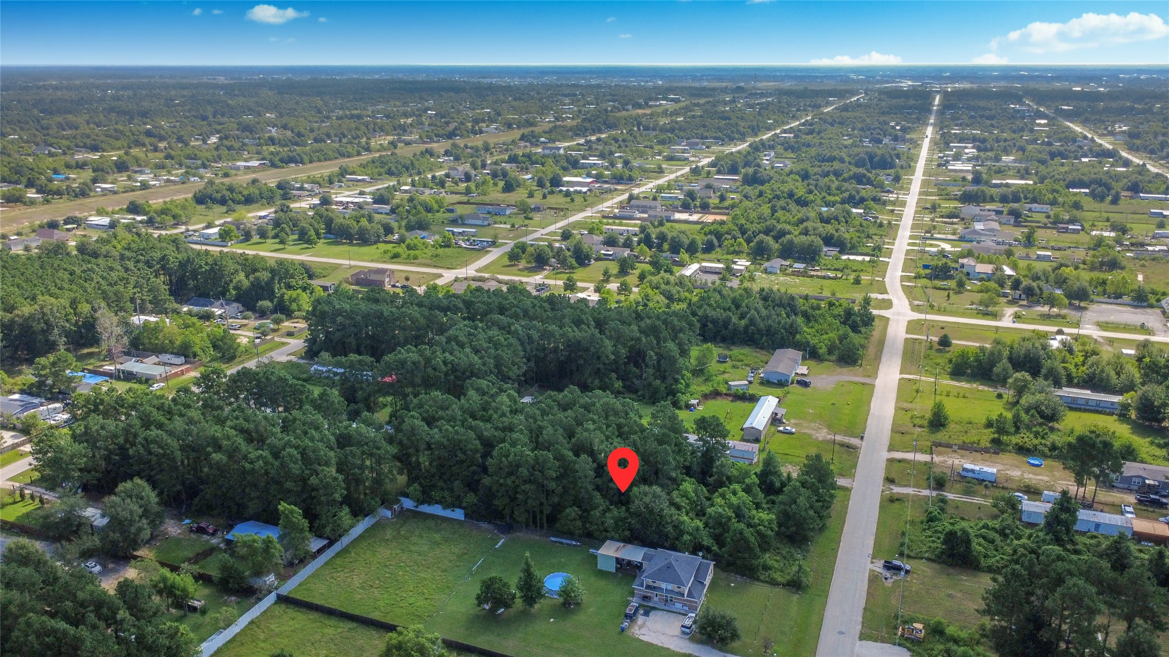 169 County Road 3560 Property Photo 4