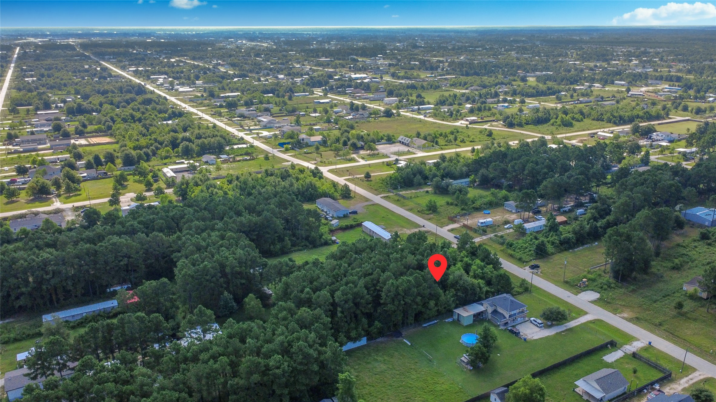 169 County Road 3560 Property Photo 6