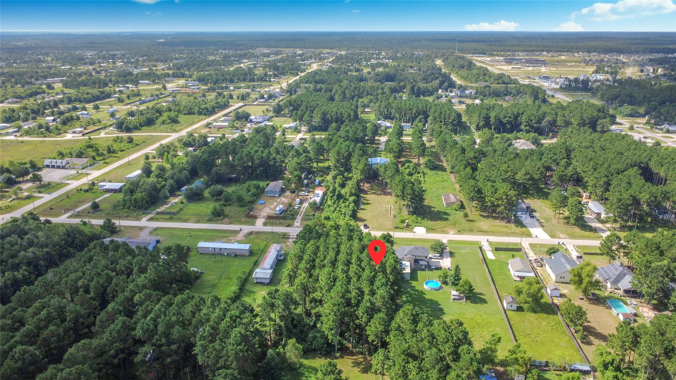 169 County Road 3560 Property Photo 8