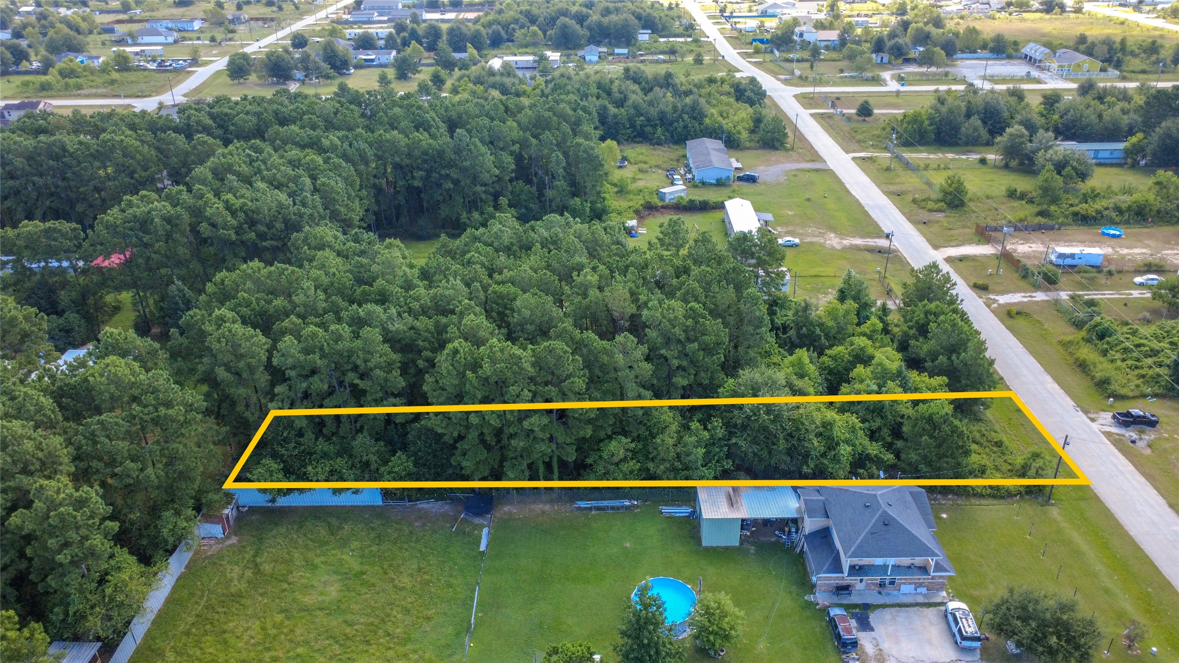169 County Road 3560 Property Photo 14