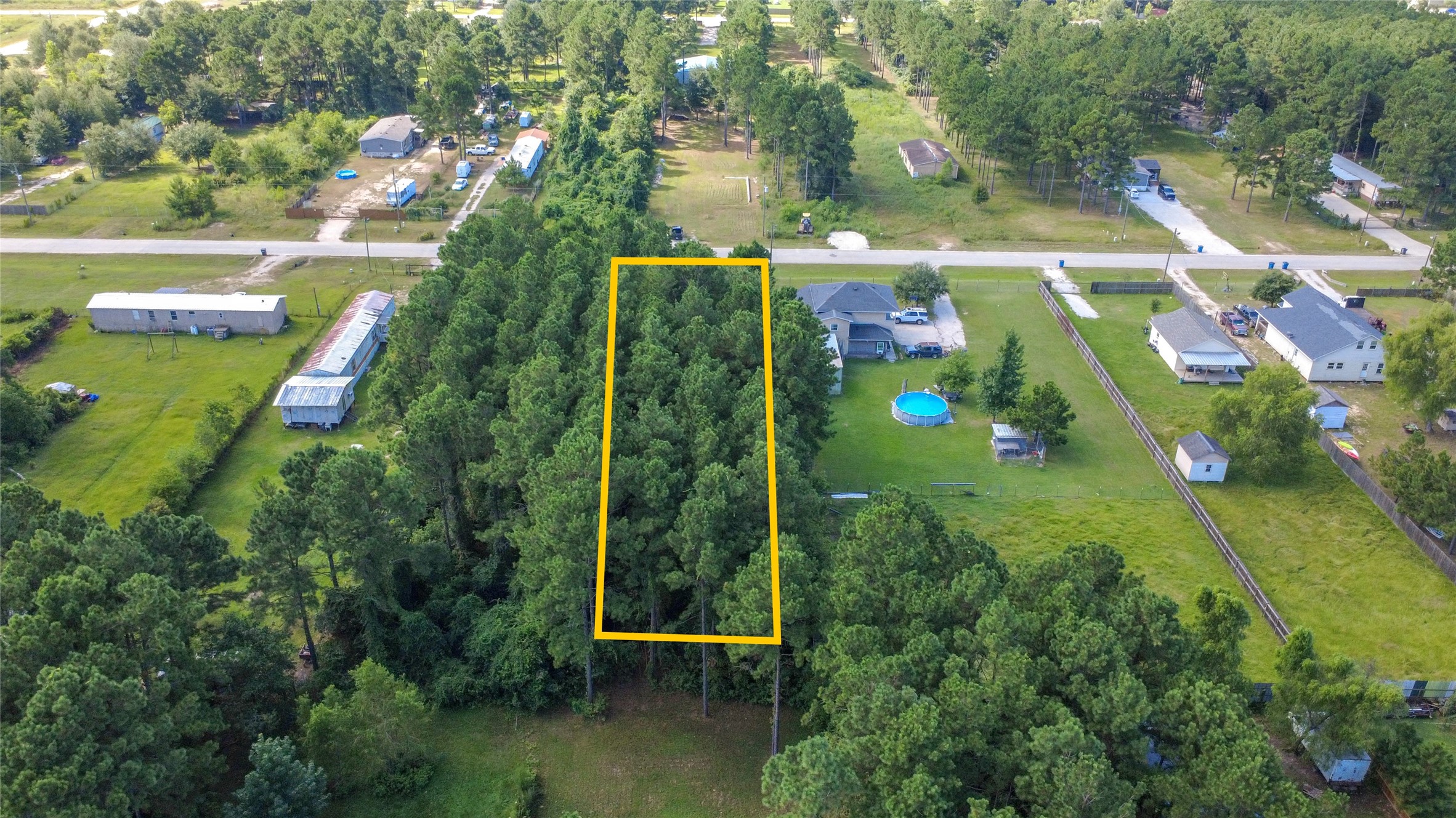 169 County Road 3560 Property Photo 17