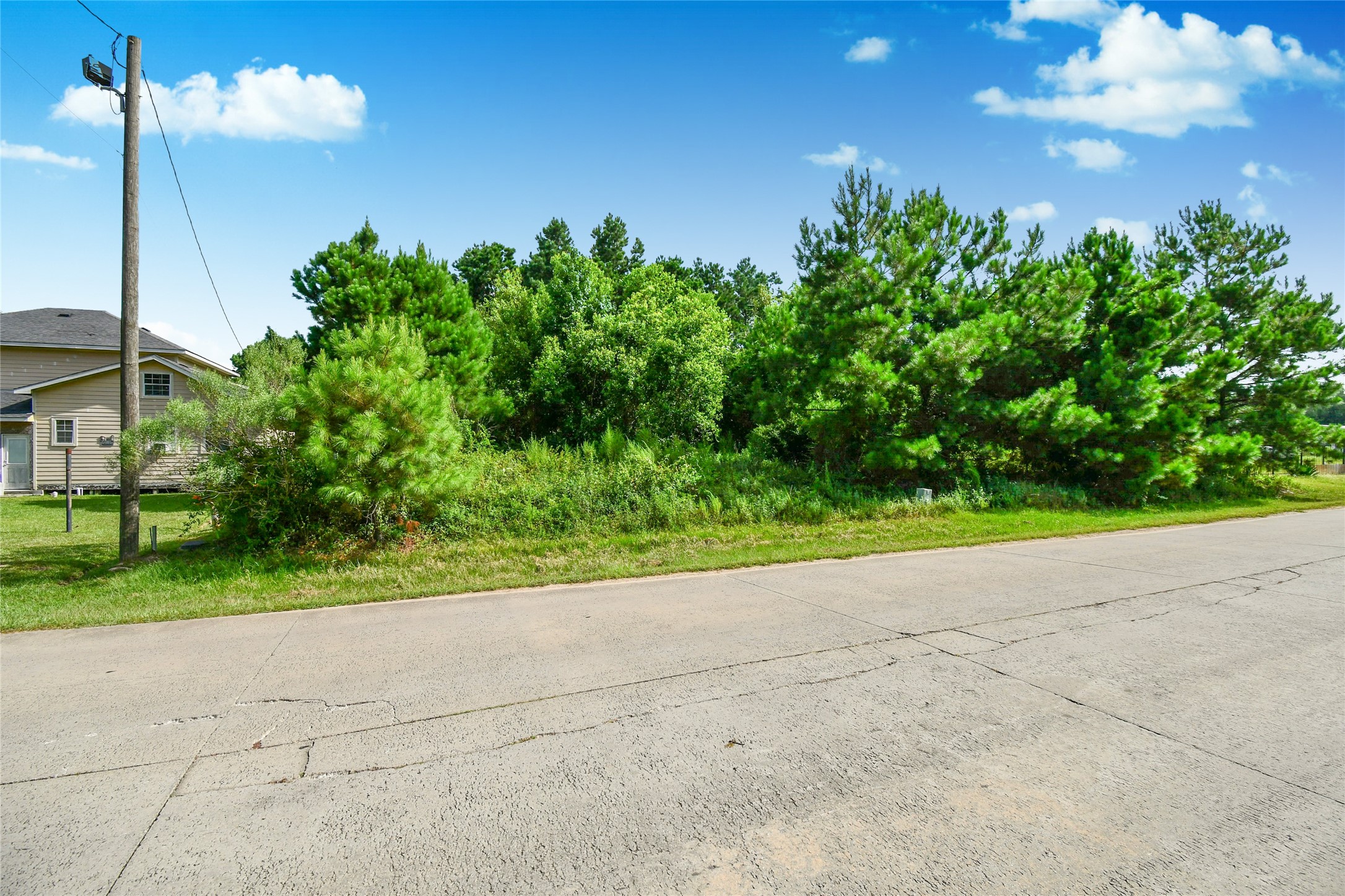 169 County Road 3560 Property Photo 22
