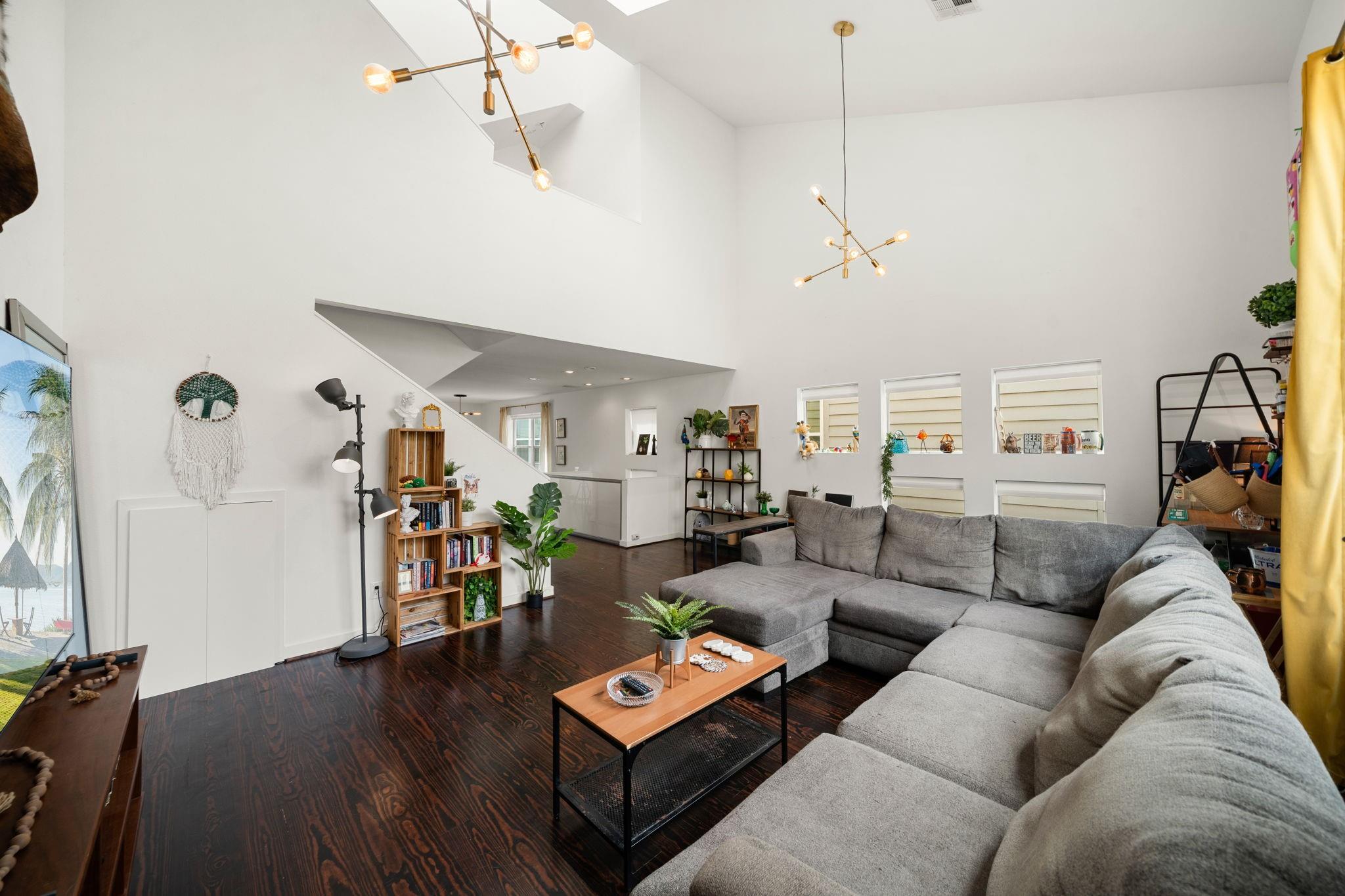 429 Meadow Street Property Photo 18