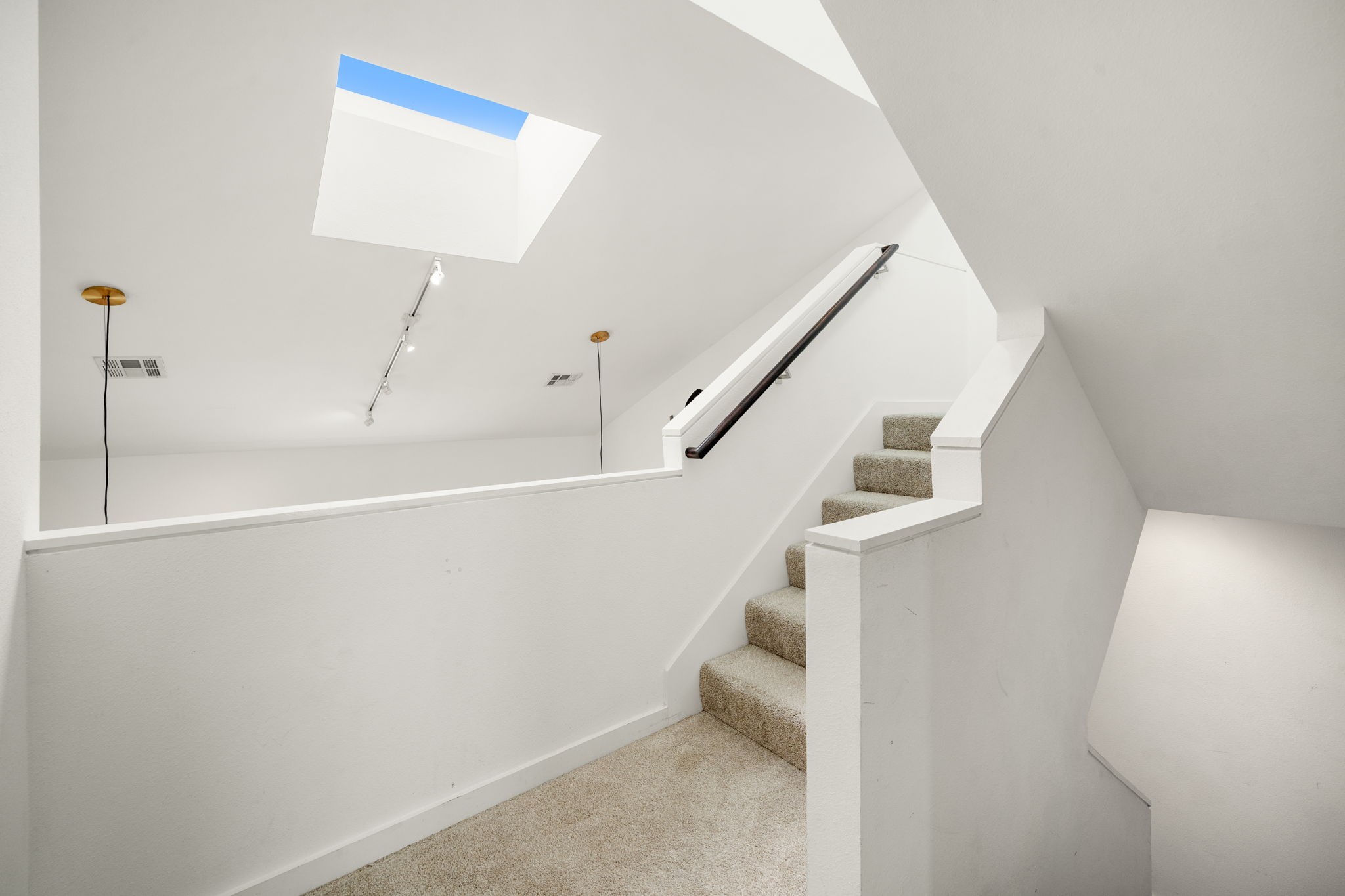 429 Meadow Street Property Photo 28