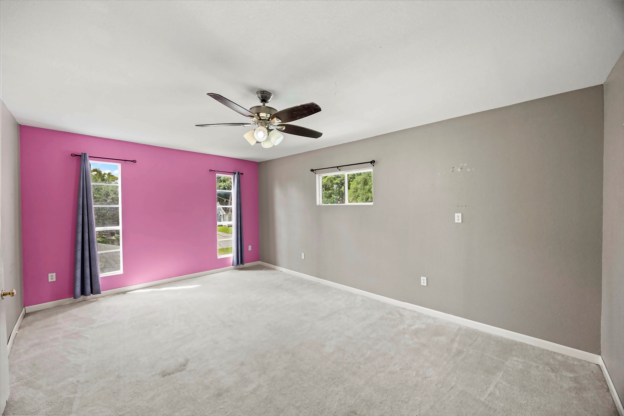209 South Street Property Photo 15