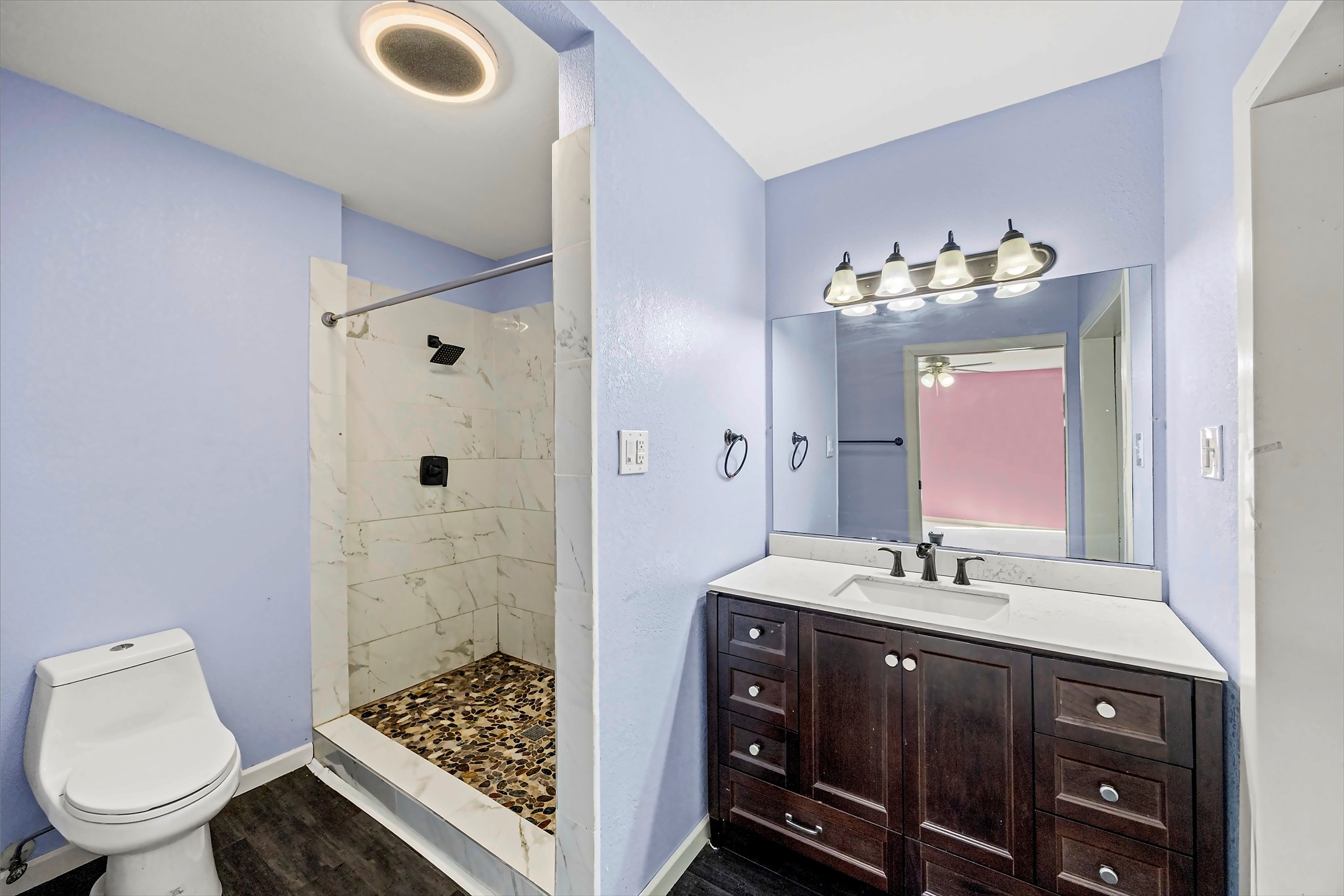209 South Street Property Photo 16