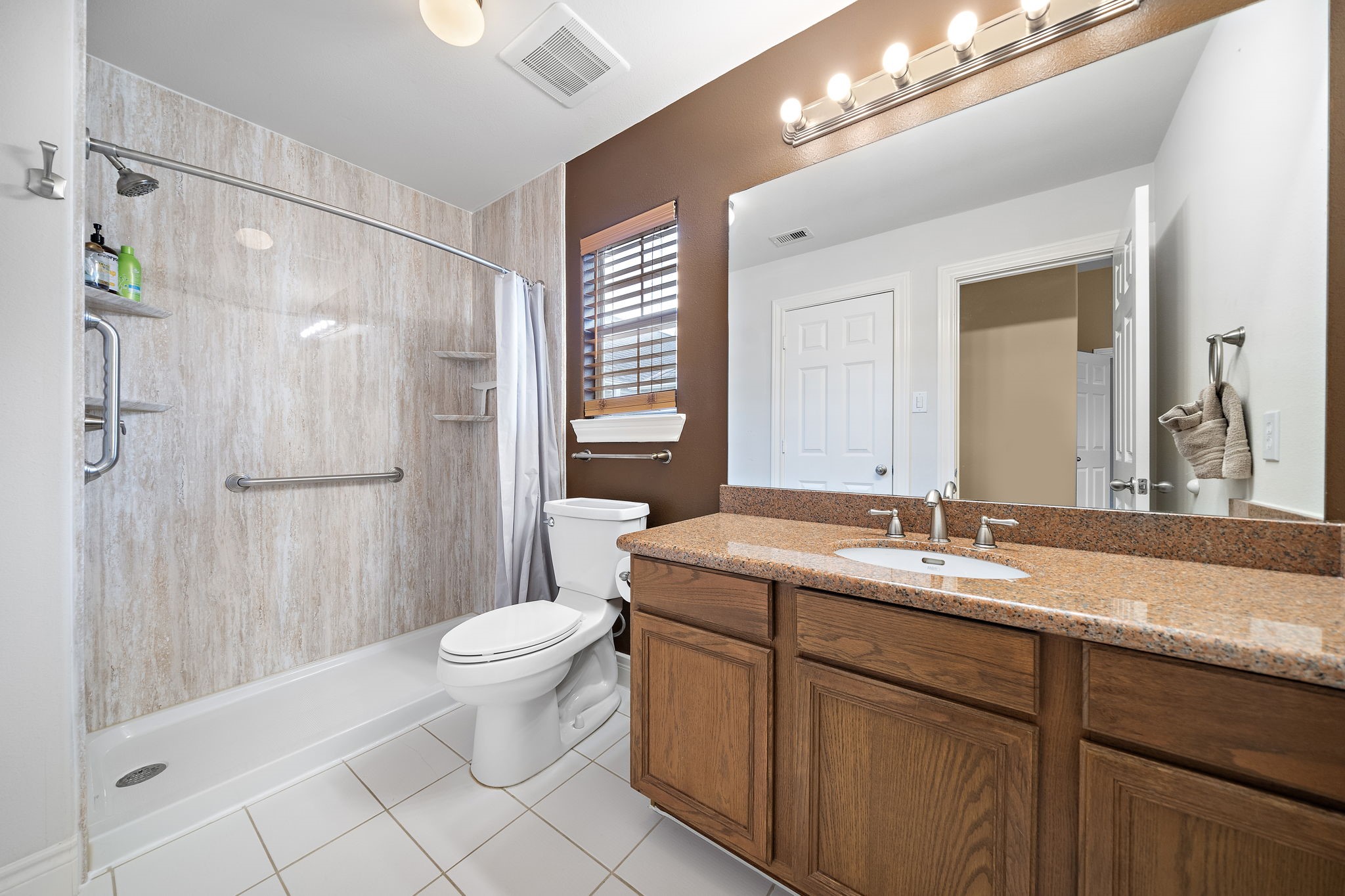 2927 Clinton Drive Property Photo 12