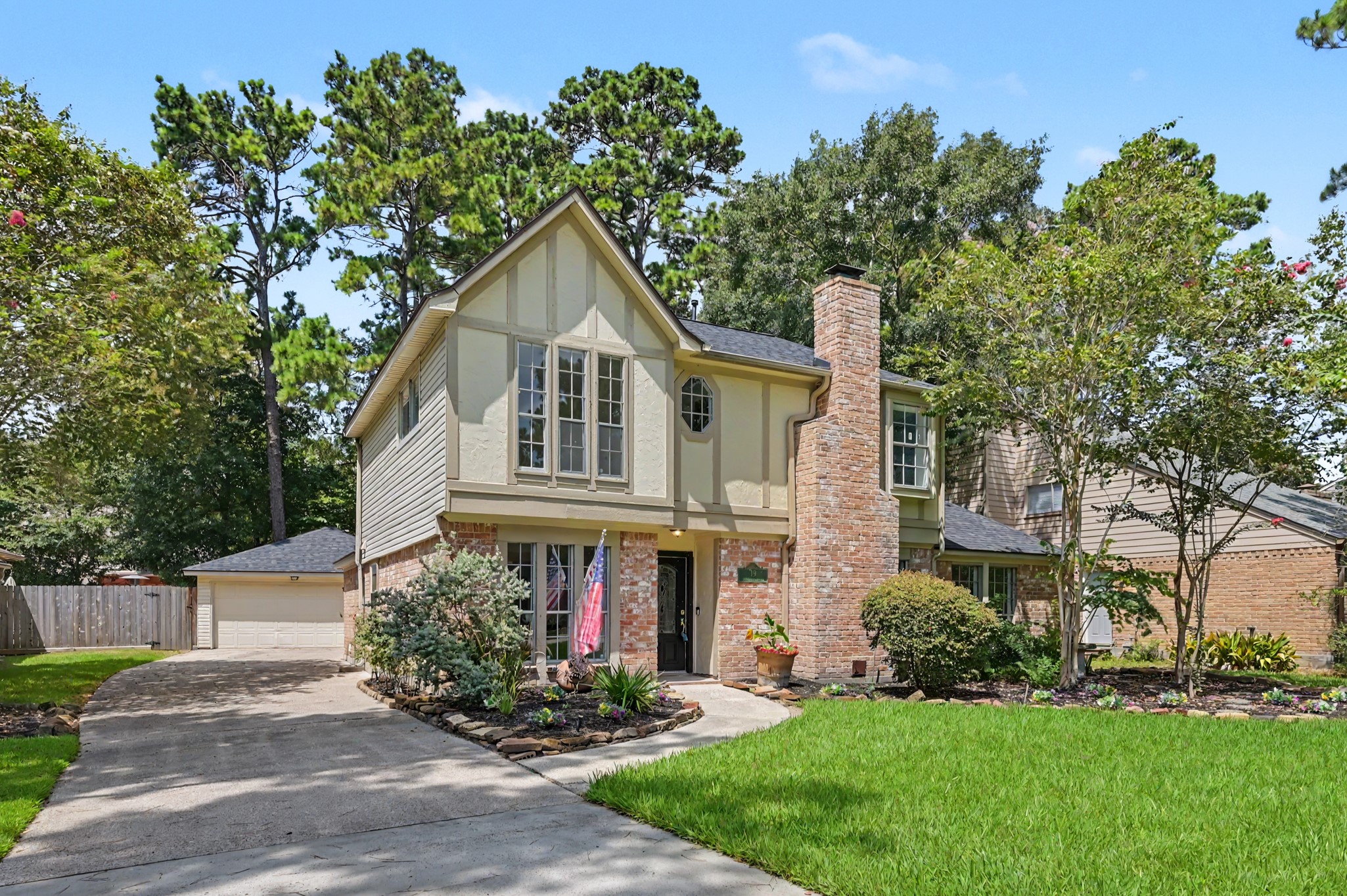 19 Postvine Court Property Photo