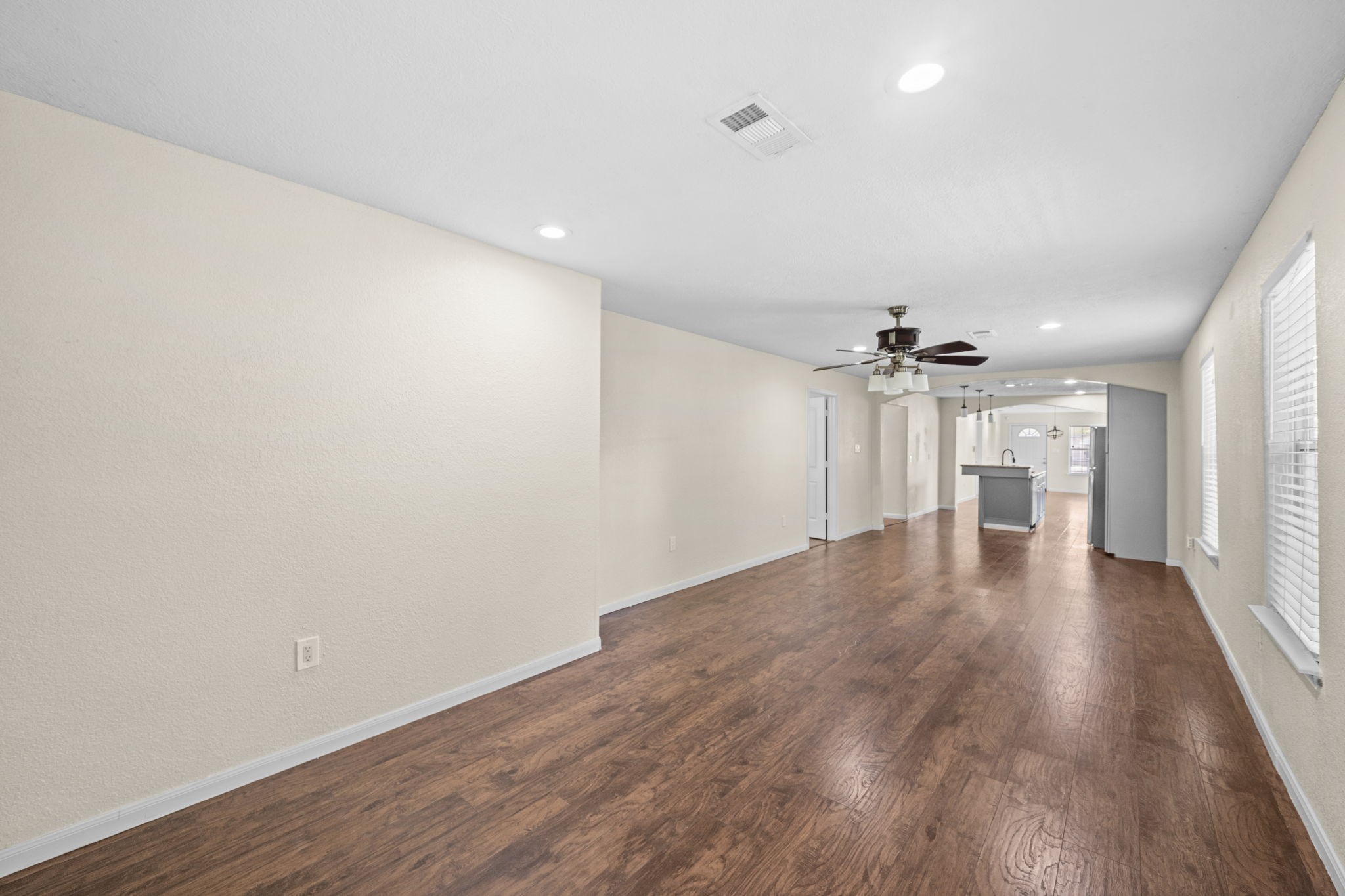 2821 Holman Street Property Photo 6
