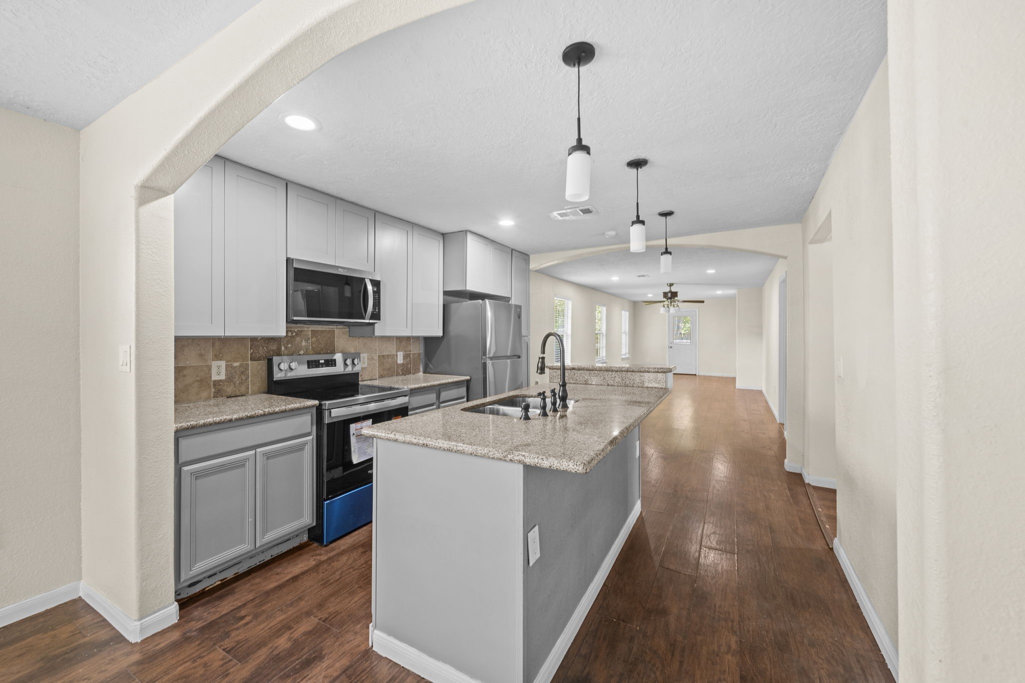 2821 Holman Street Property Photo 10