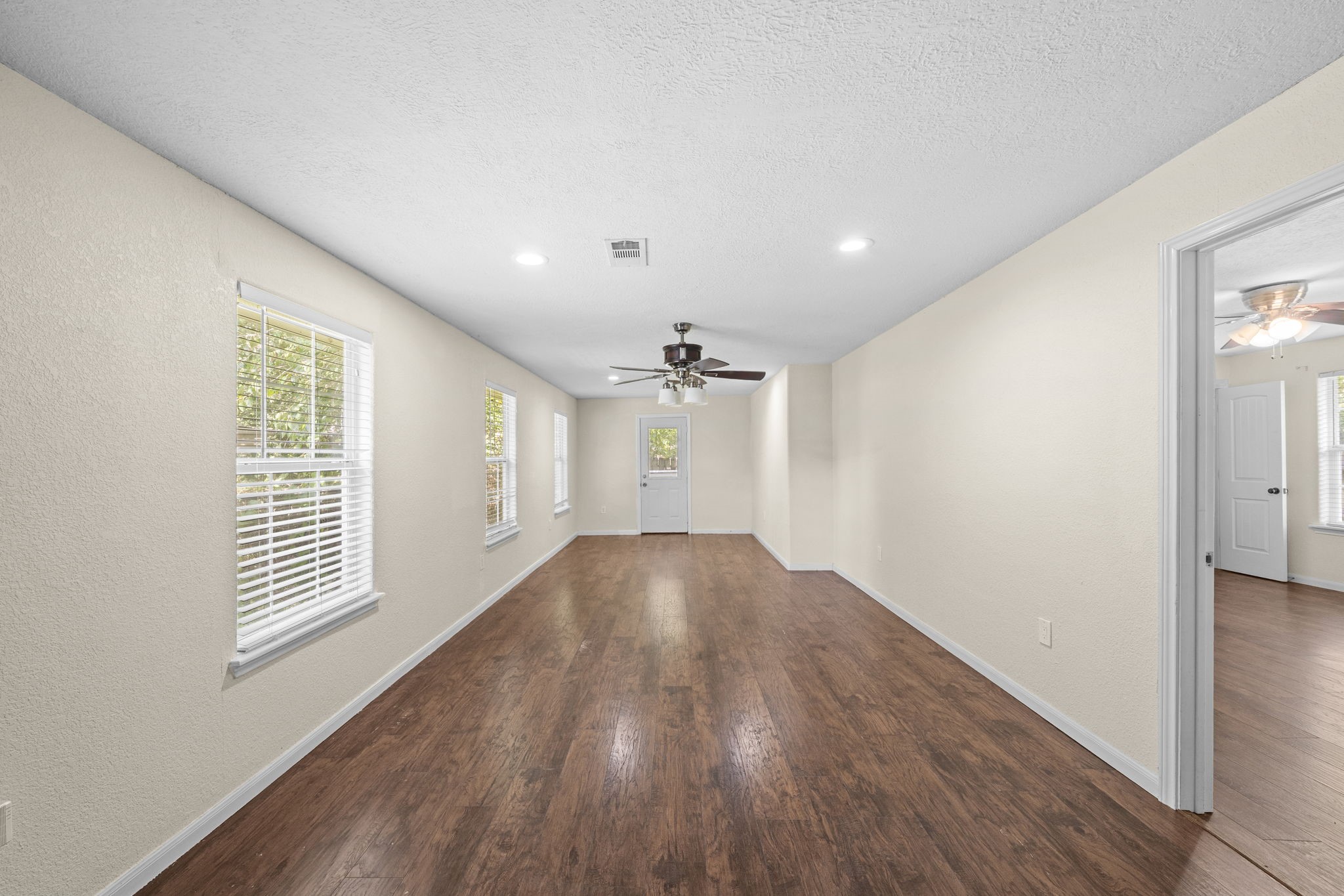 2821 Holman Street Property Photo 13