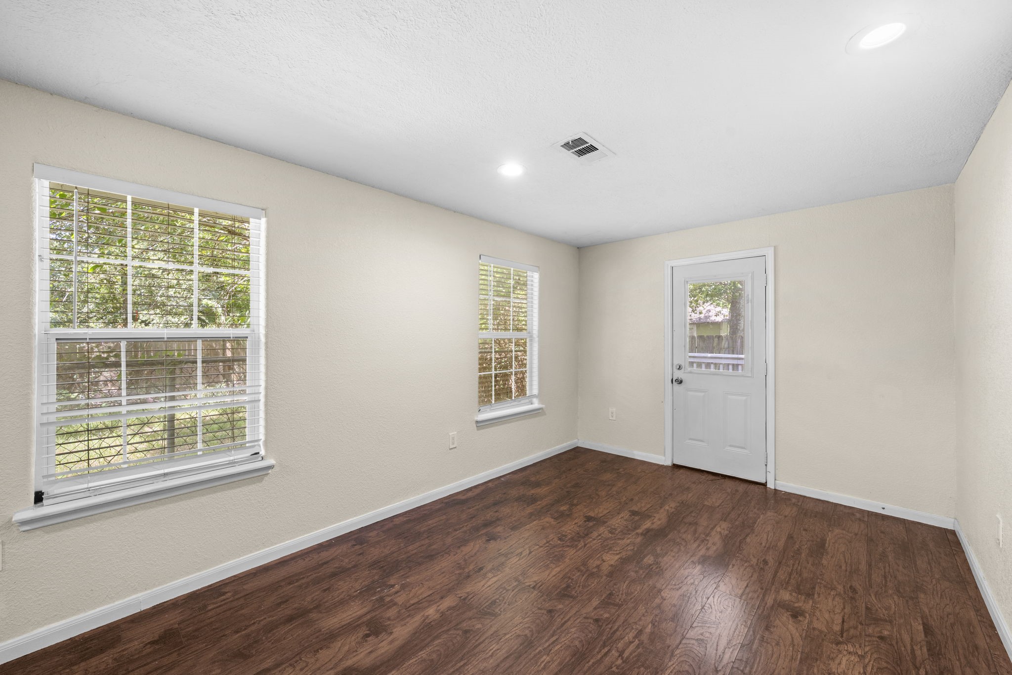 2821 Holman Street Property Photo 14