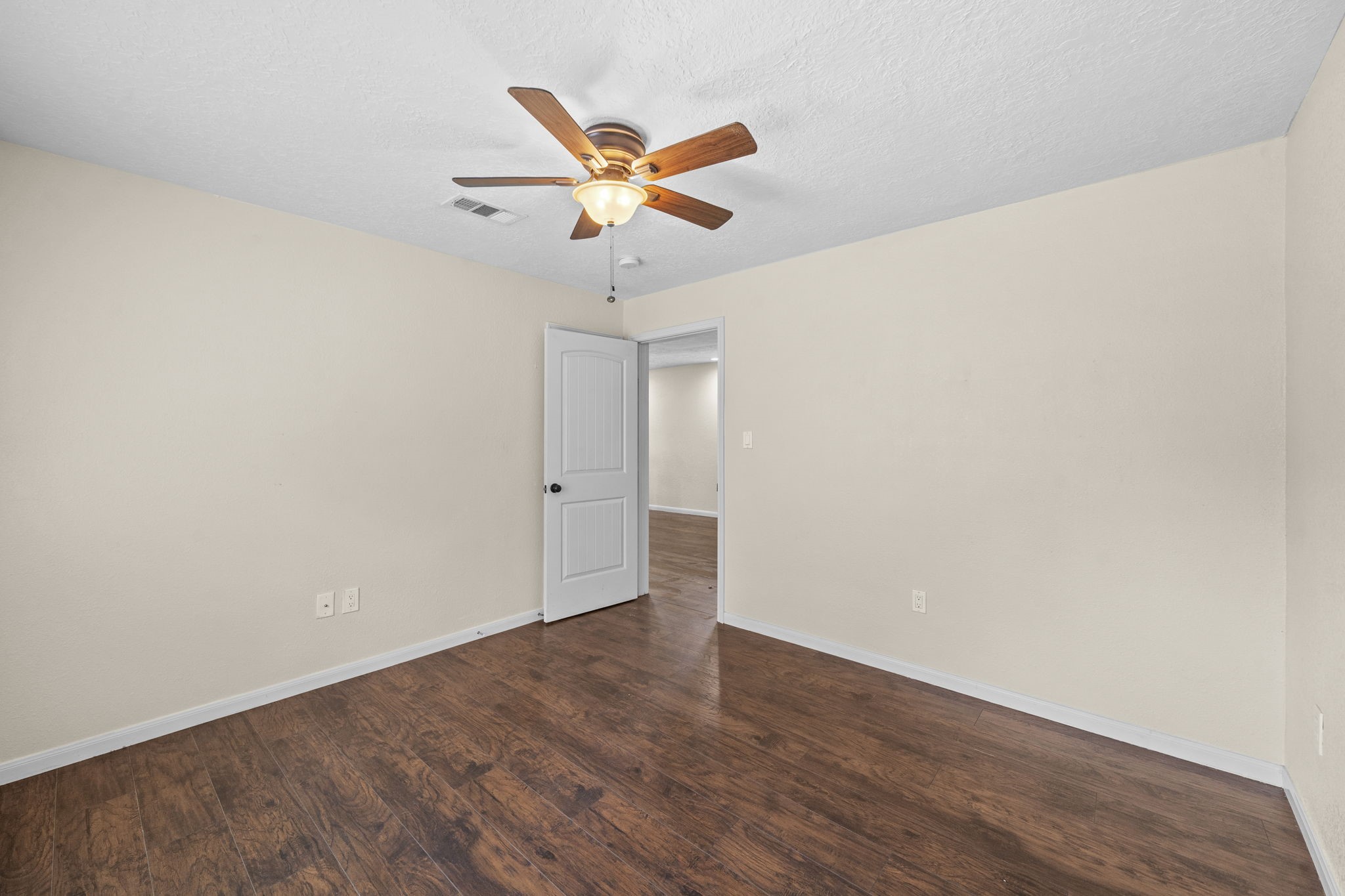 2821 Holman Street Property Photo 17