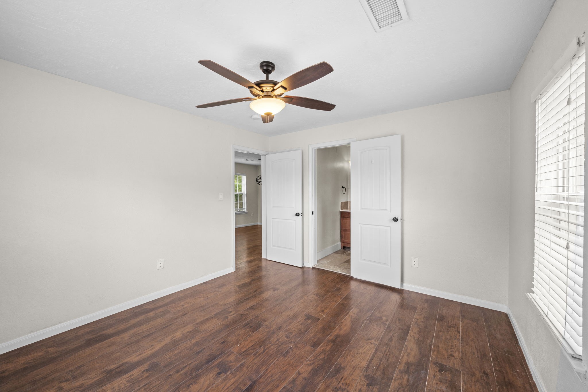 2821 Holman Street Property Photo 19