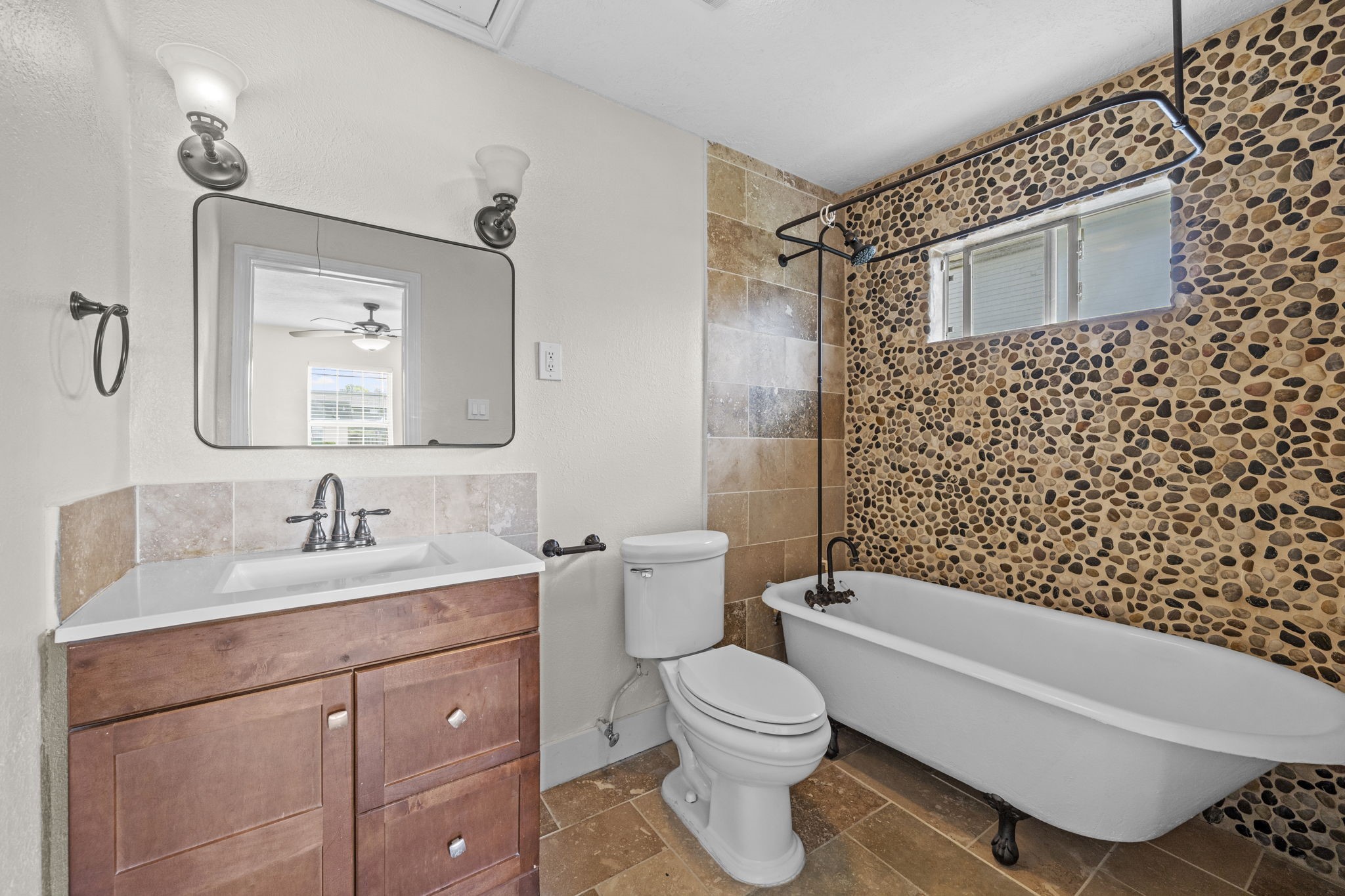 2821 Holman Street Property Photo 20