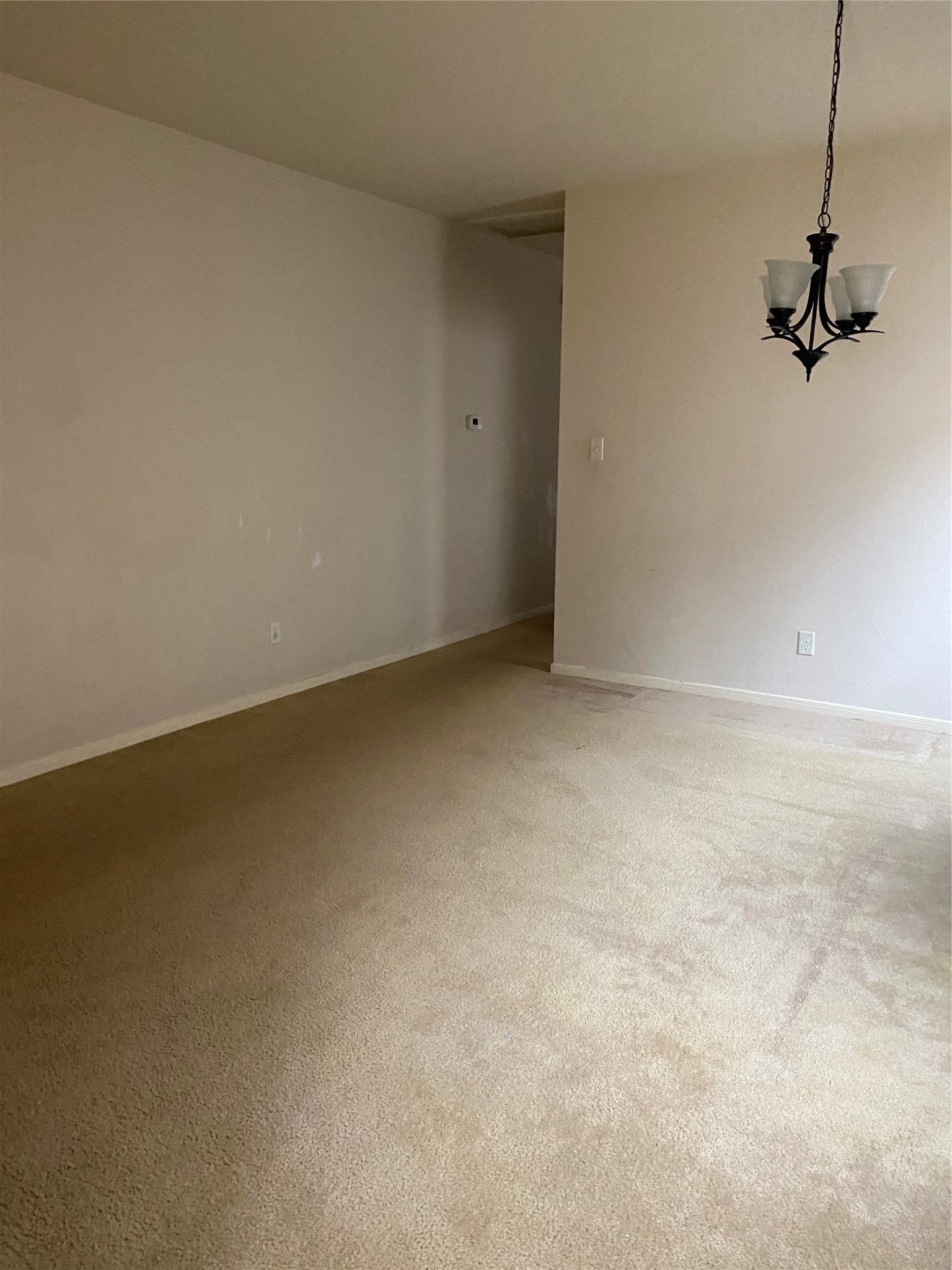21822 Grassy Hill Lane Property Photo 1