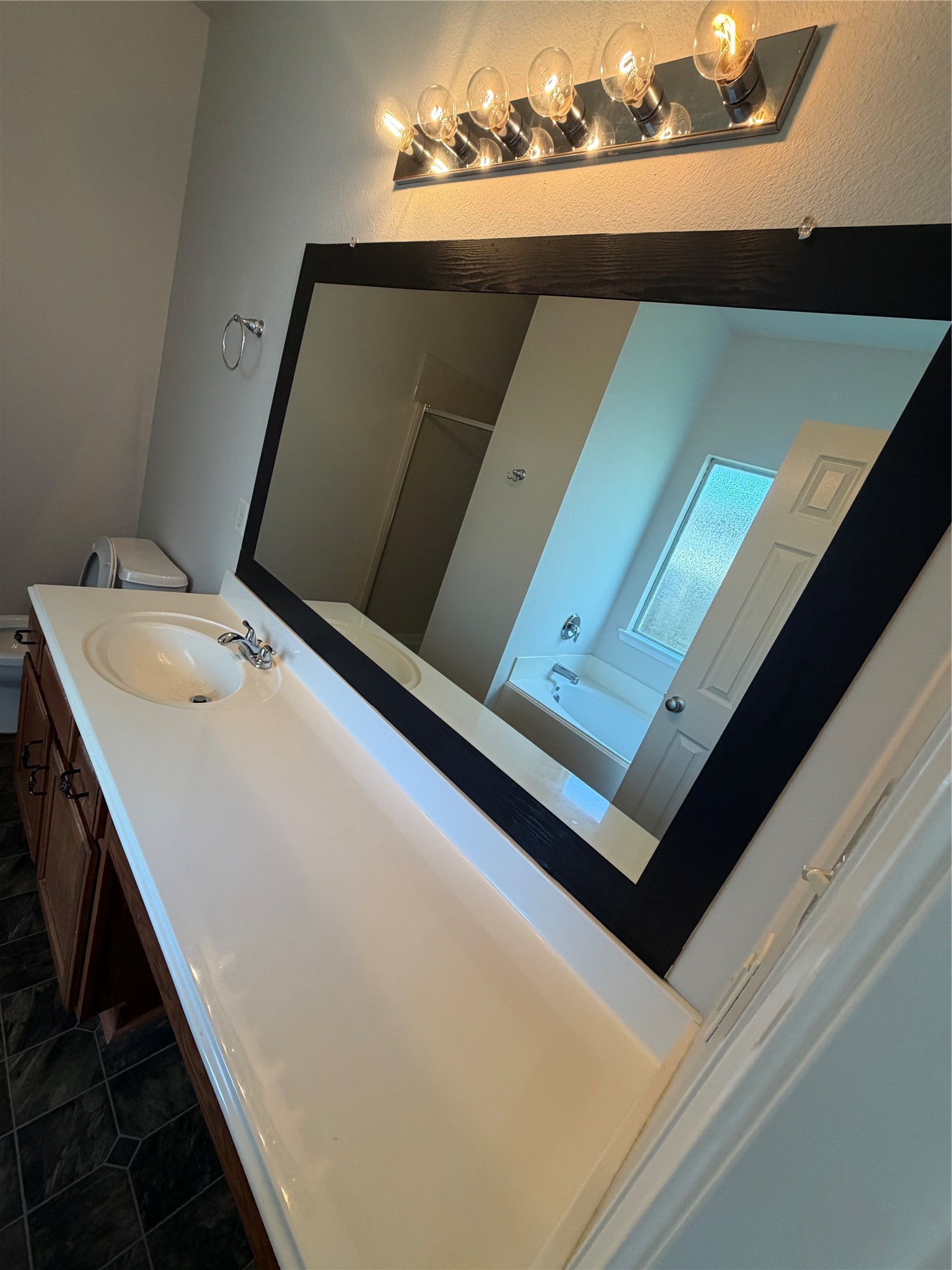 21822 Grassy Hill Lane Property Photo 12