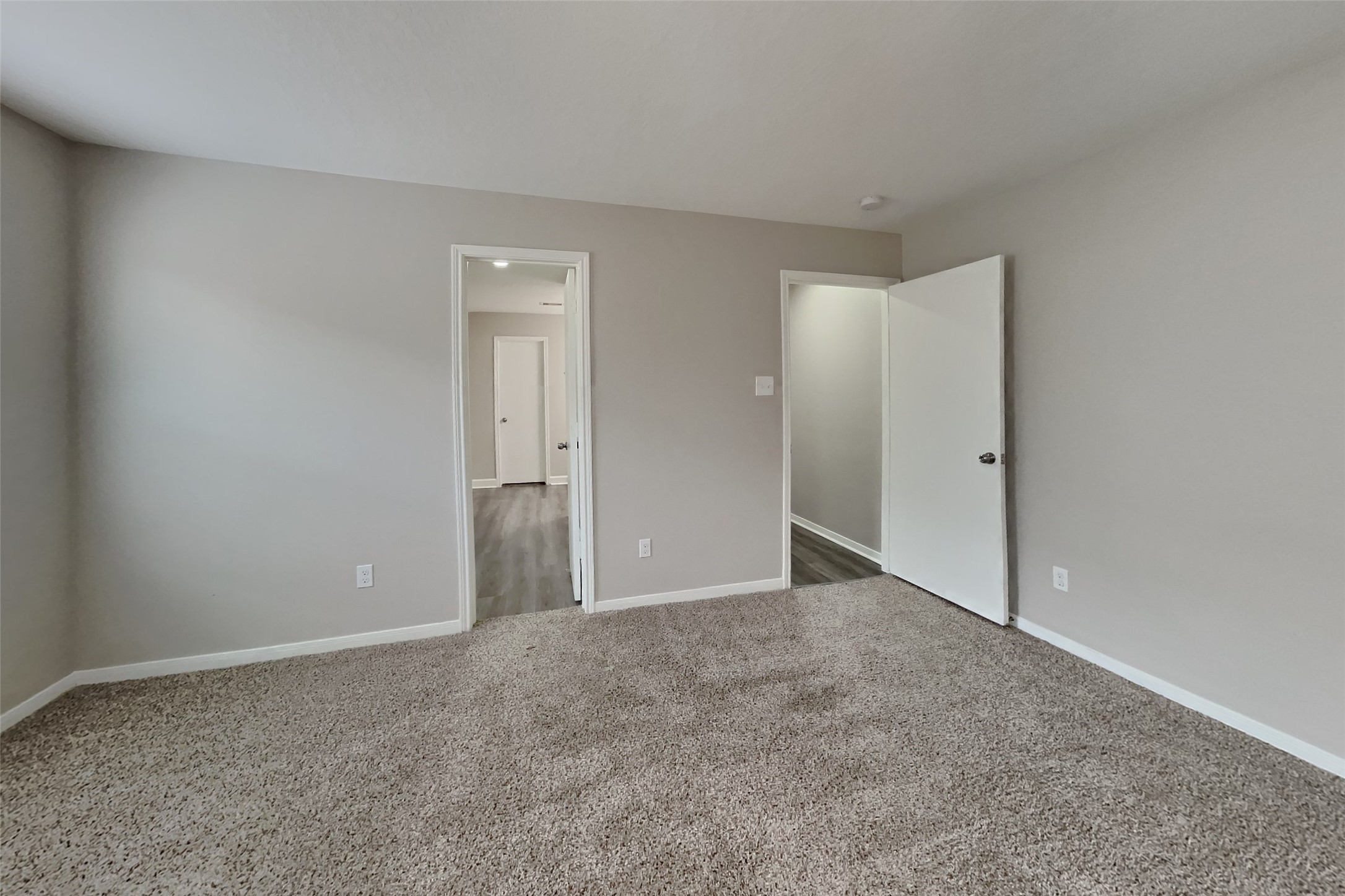 16802 Accolade Way Property Photo 8